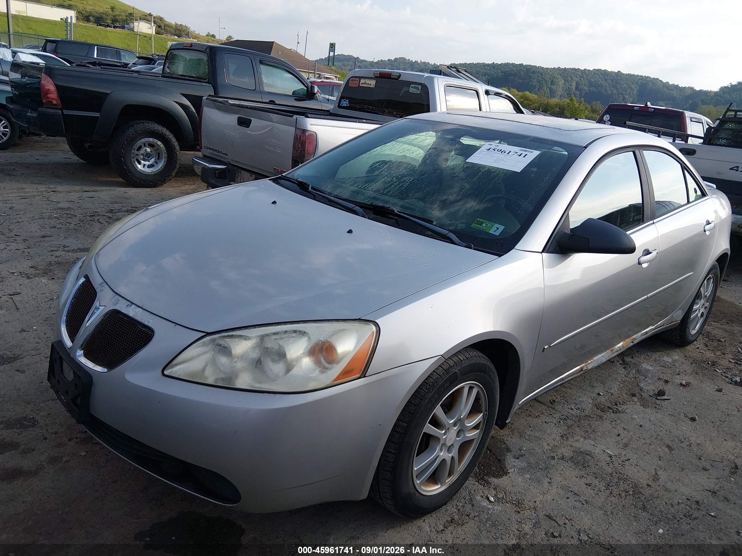 2006 Pontiac G6   Silver vin: 1G2ZG558664104609