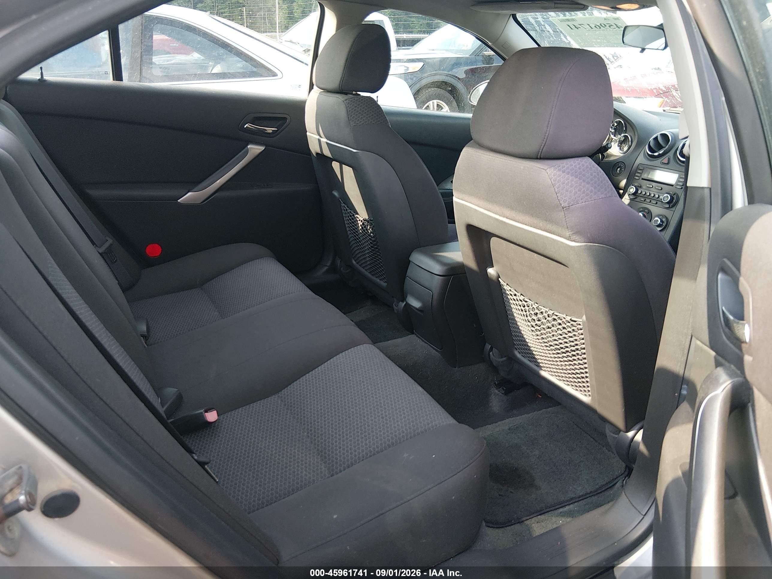 2006 Pontiac G6   Silver vin: 1G2ZG558664104609