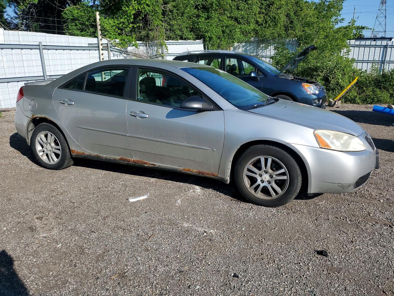 2006 Pontiac G6 Se1 Silver vin: 1G2ZG558X64283138