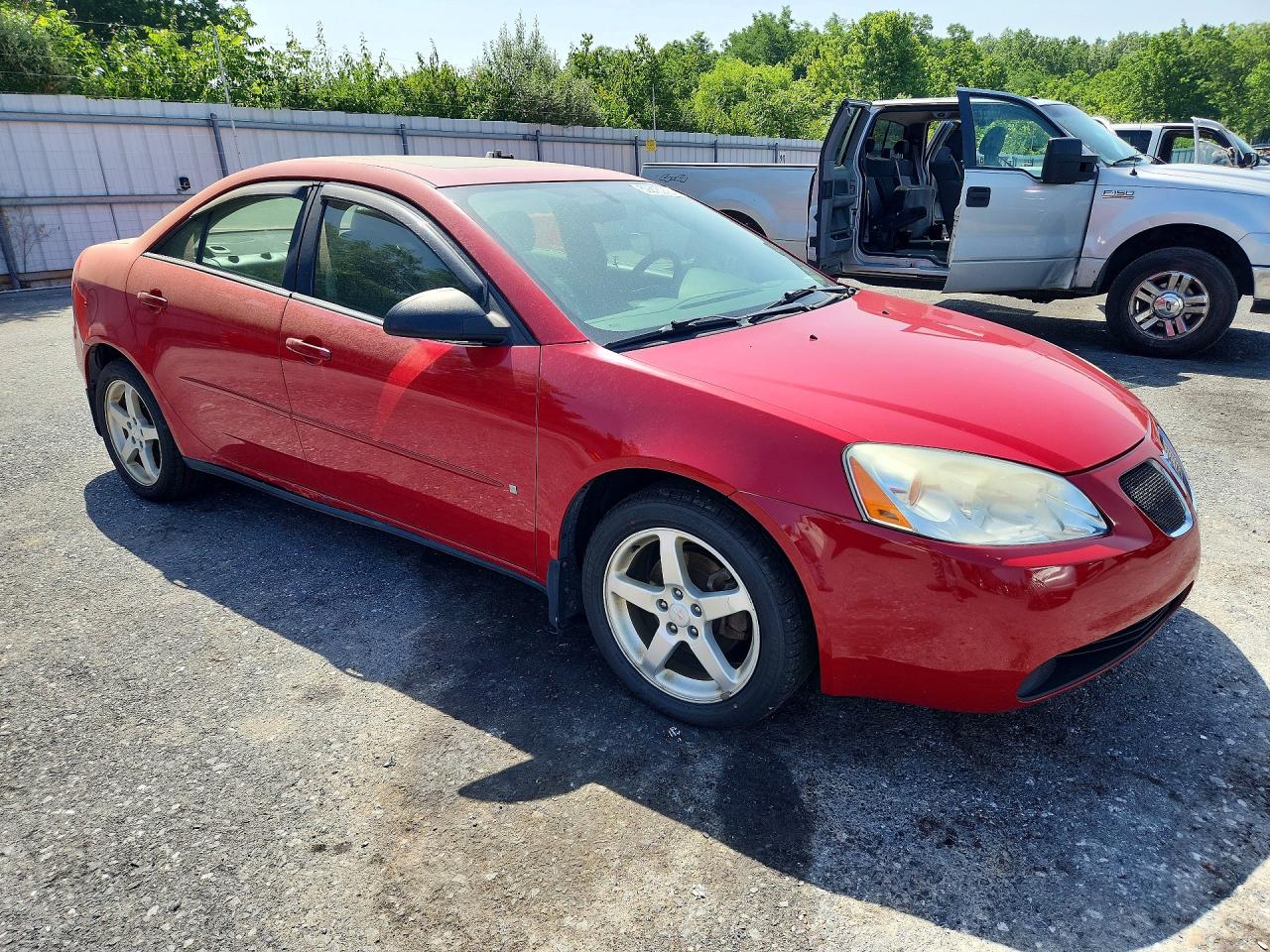 2006 Pontiac G6 Red vin: 1G2ZG578X64240111