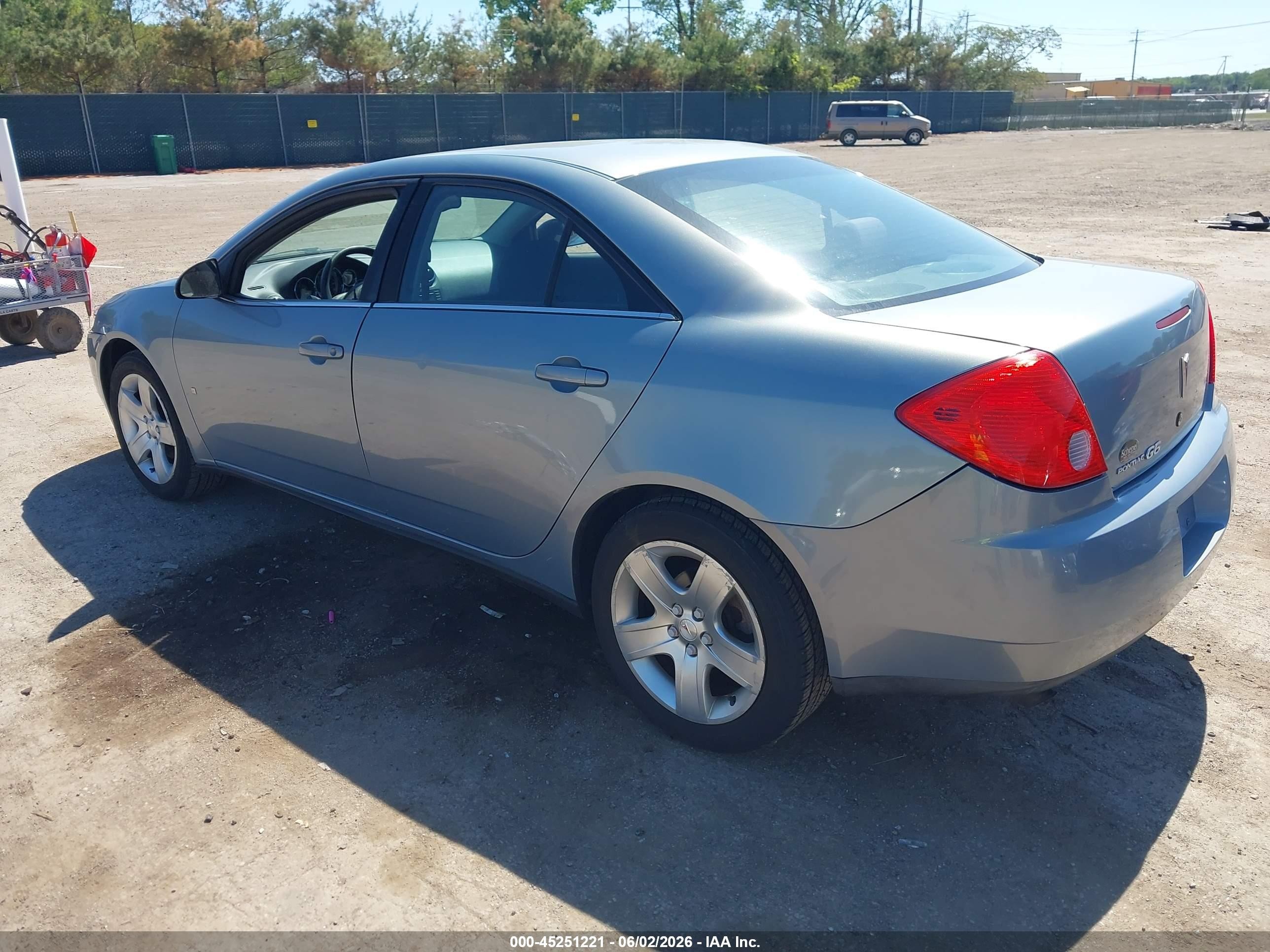 2009 Pontiac G6   Gray vin: 1G2ZG57B094116851
