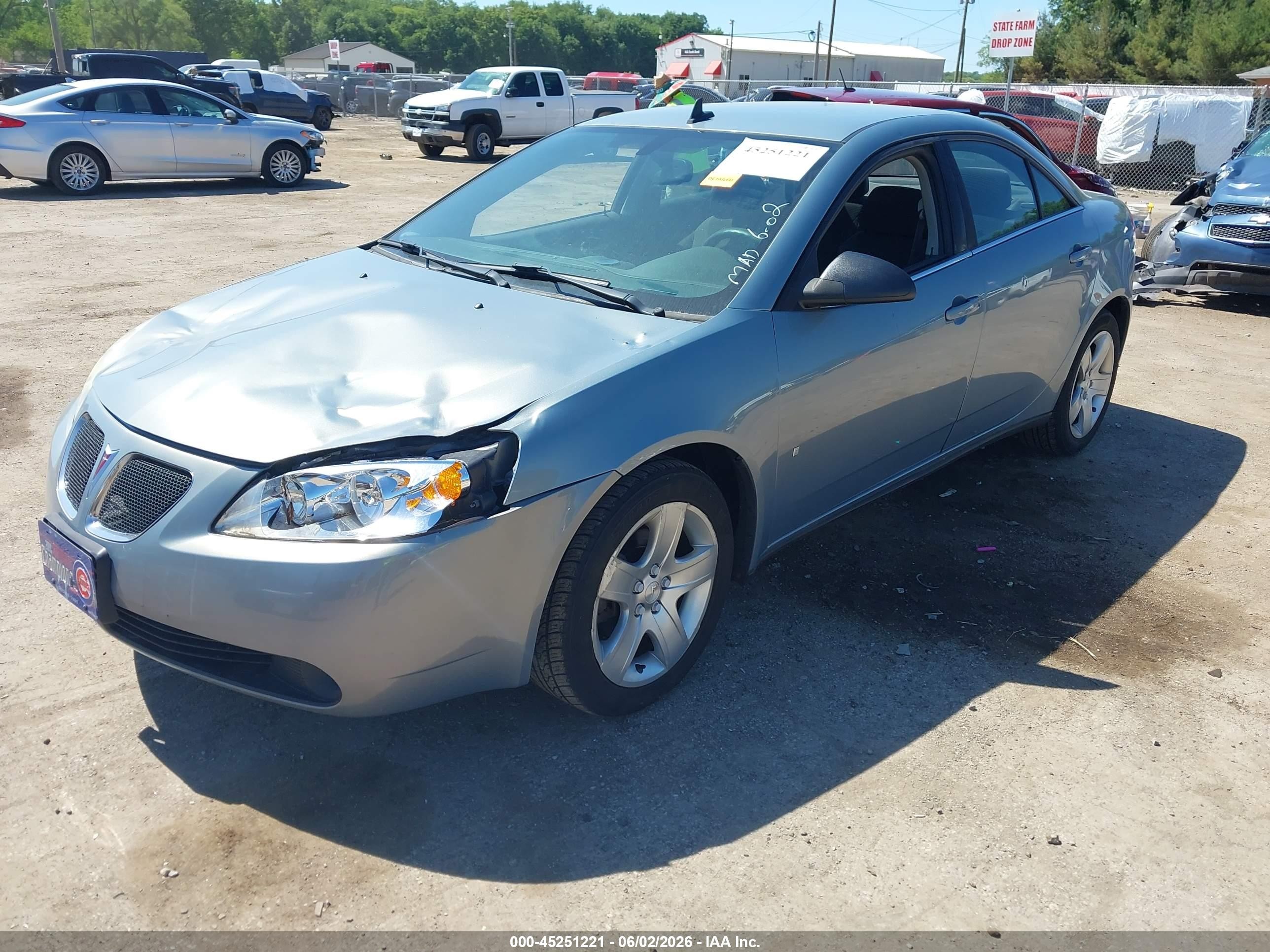 2009 Pontiac G6   Gray vin: 1G2ZG57B094116851