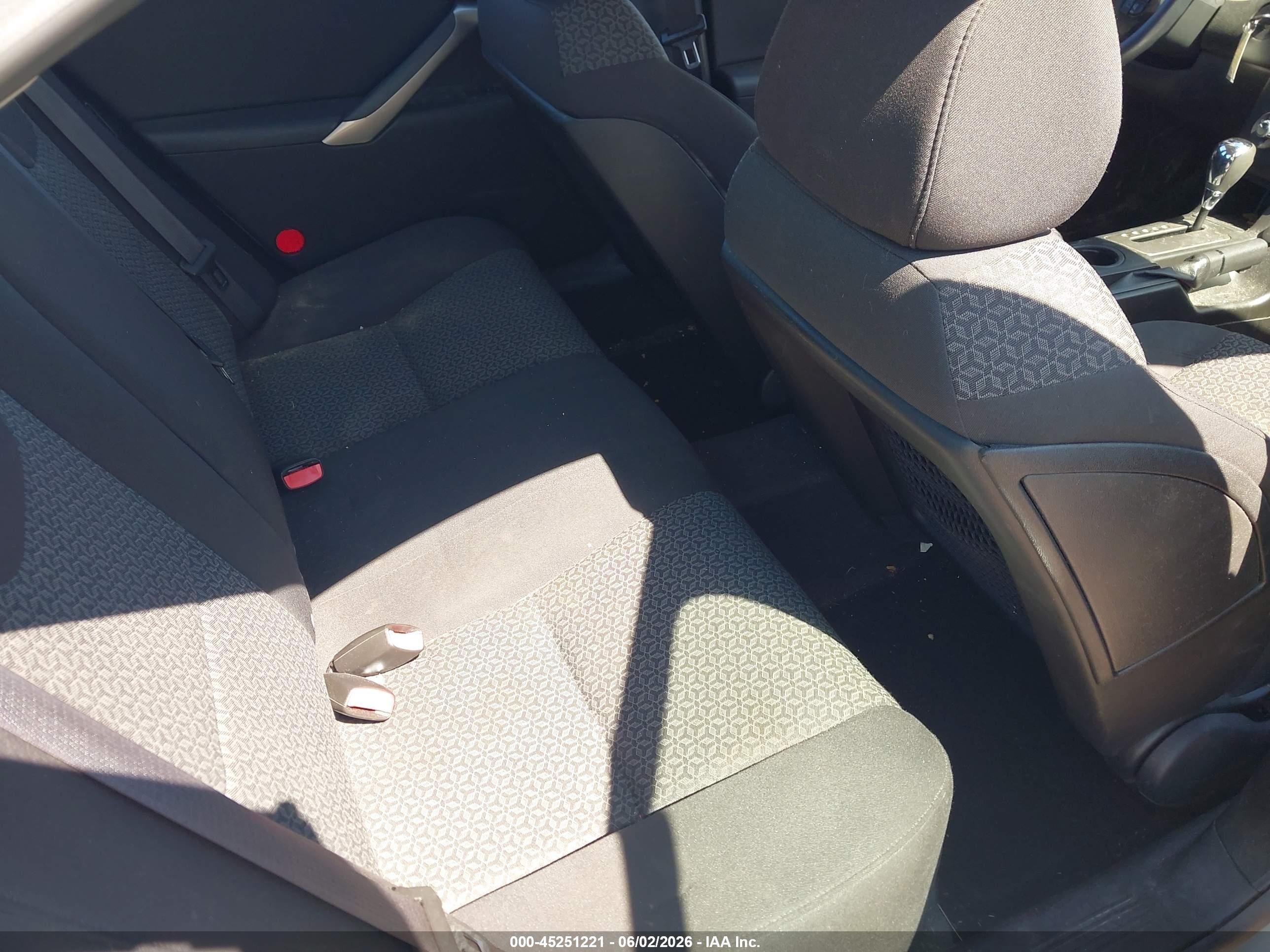 2009 Pontiac G6   Gray vin: 1G2ZG57B094116851