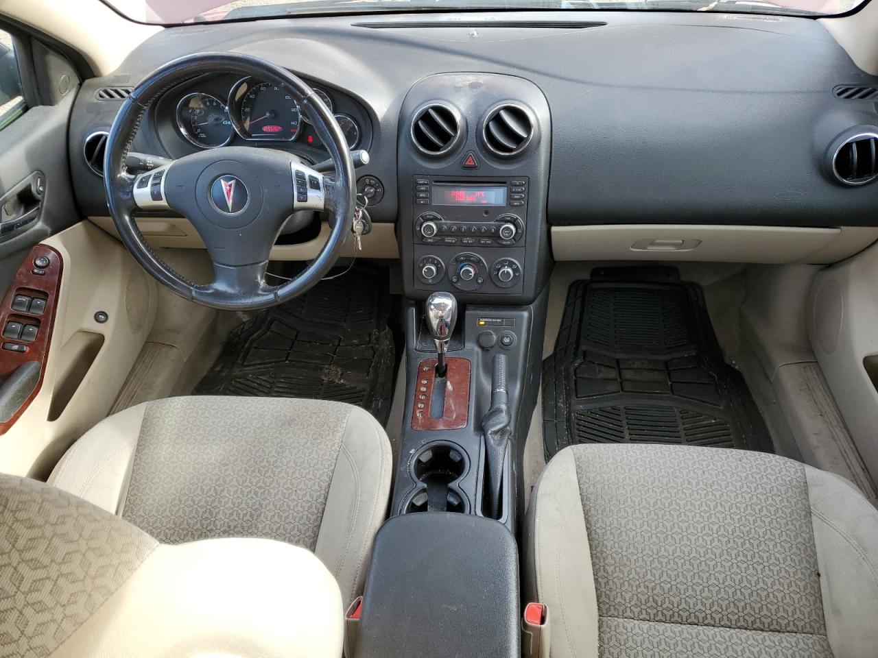 2009 Pontiac G6 Red vin: 1G2ZG57B094200846
