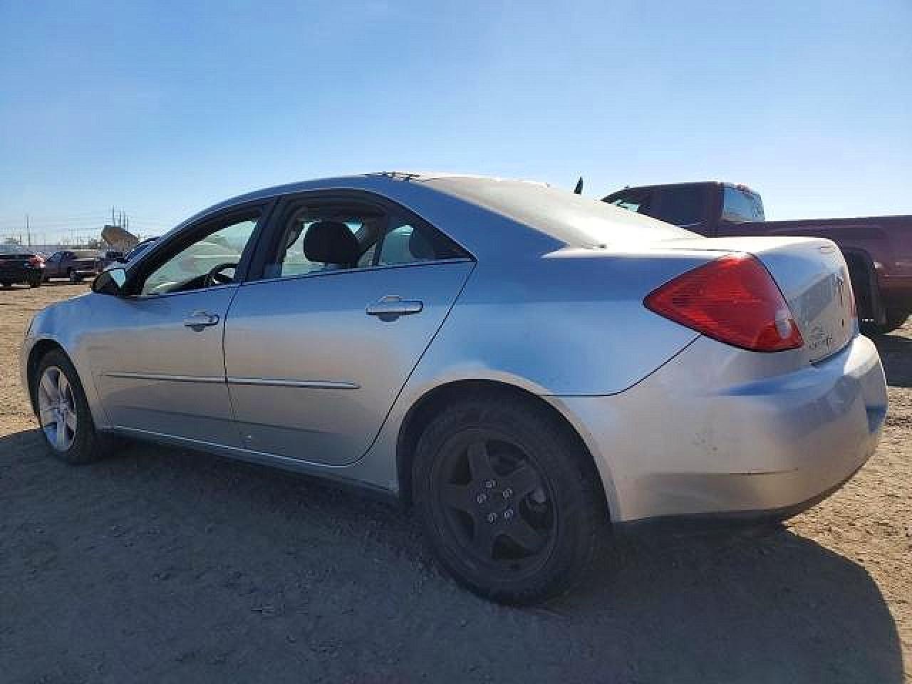 2008 Pontiac G6 Silver vin: 1G2ZG57B284193137
