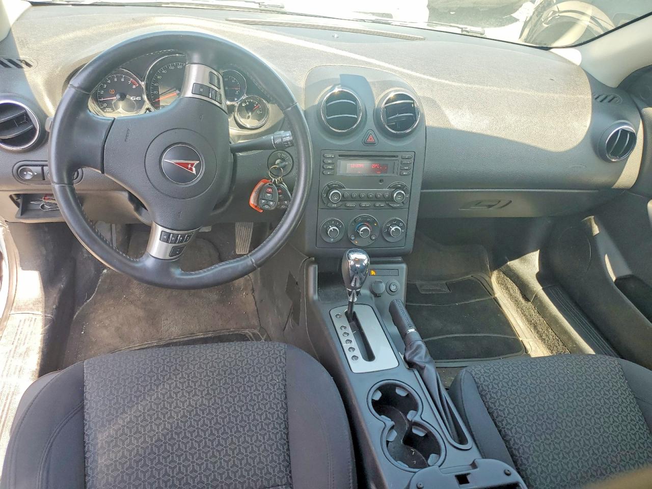 2008 Pontiac G6 Base Gray vin: 1G2ZG57B284280004