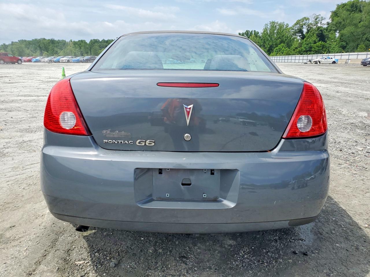 2009 Pontiac G6 Gray vin: 1G2ZG57B294205255