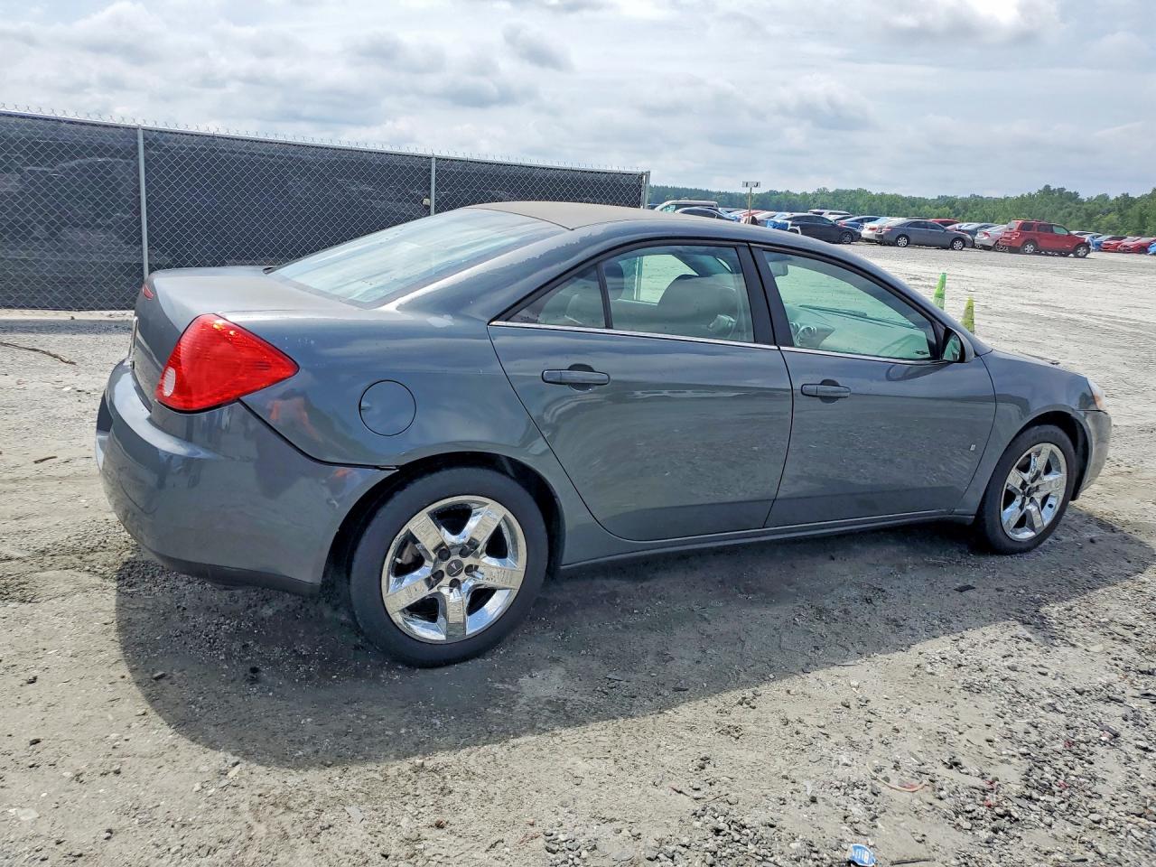 2009 Pontiac G6 Gray vin: 1G2ZG57B294205255