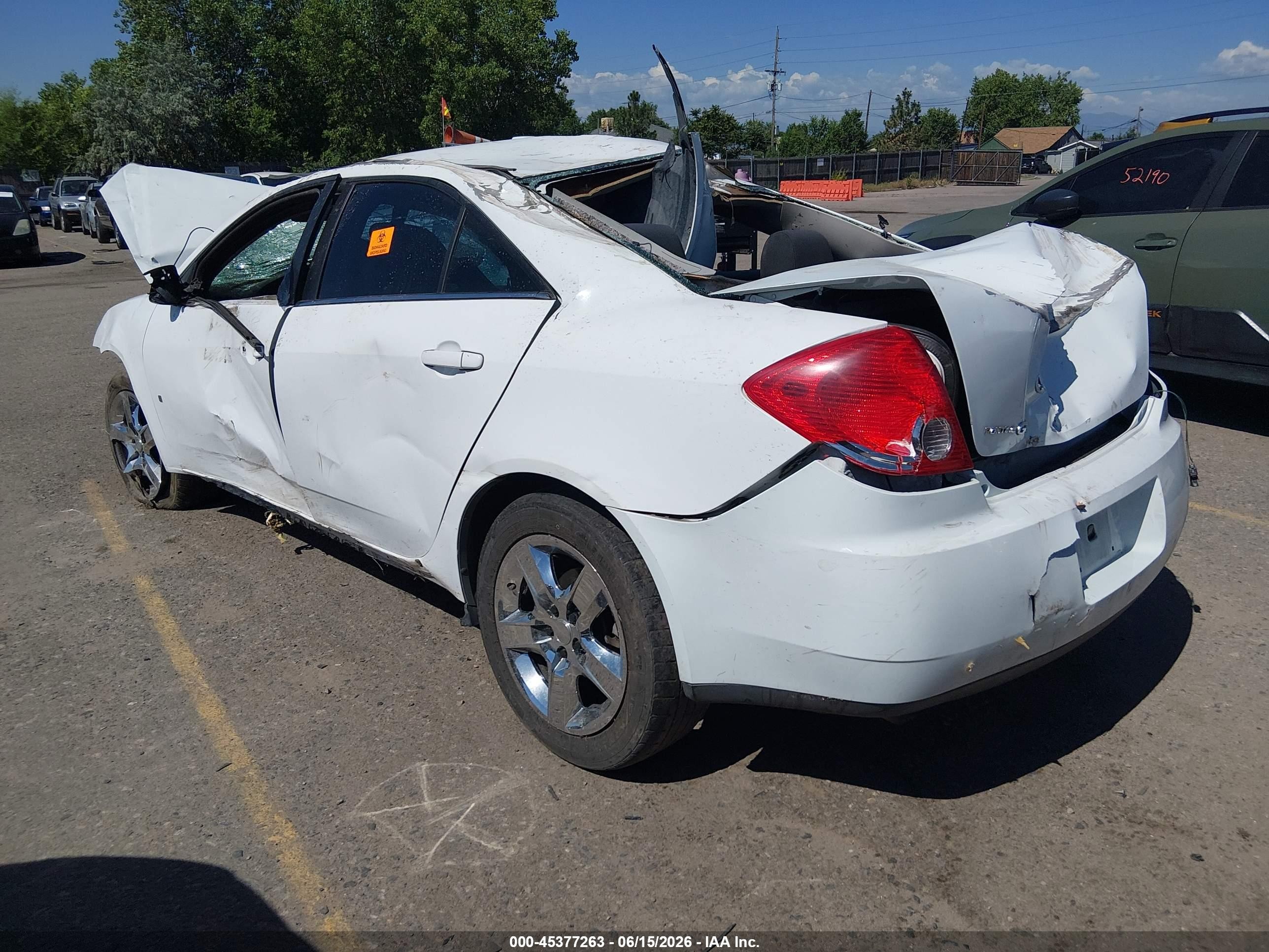 2009 Pontiac G6   White vin: 1G2ZG57B494114388