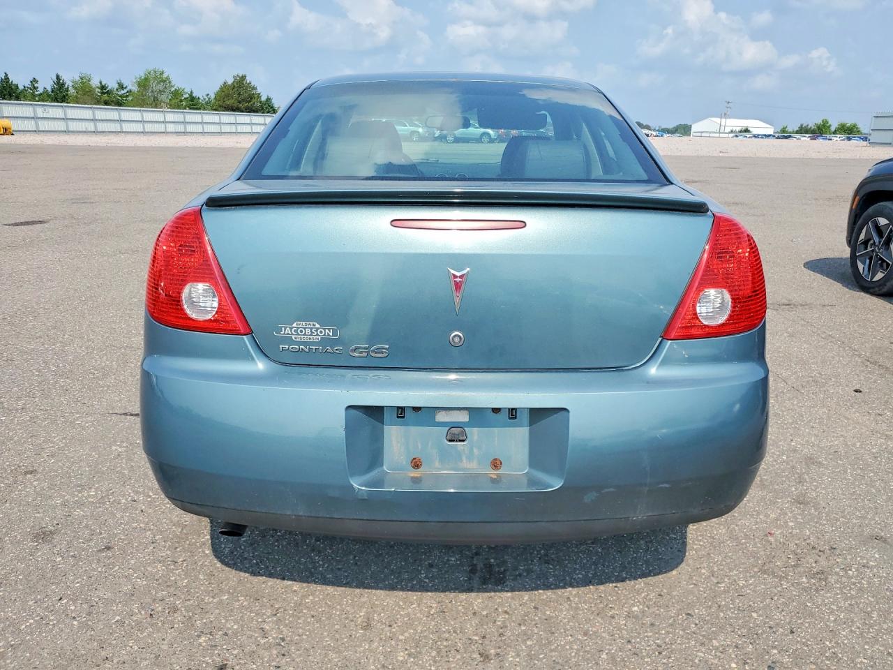2009 Pontiac G6 Teal vin: 1G2ZG57B494154616