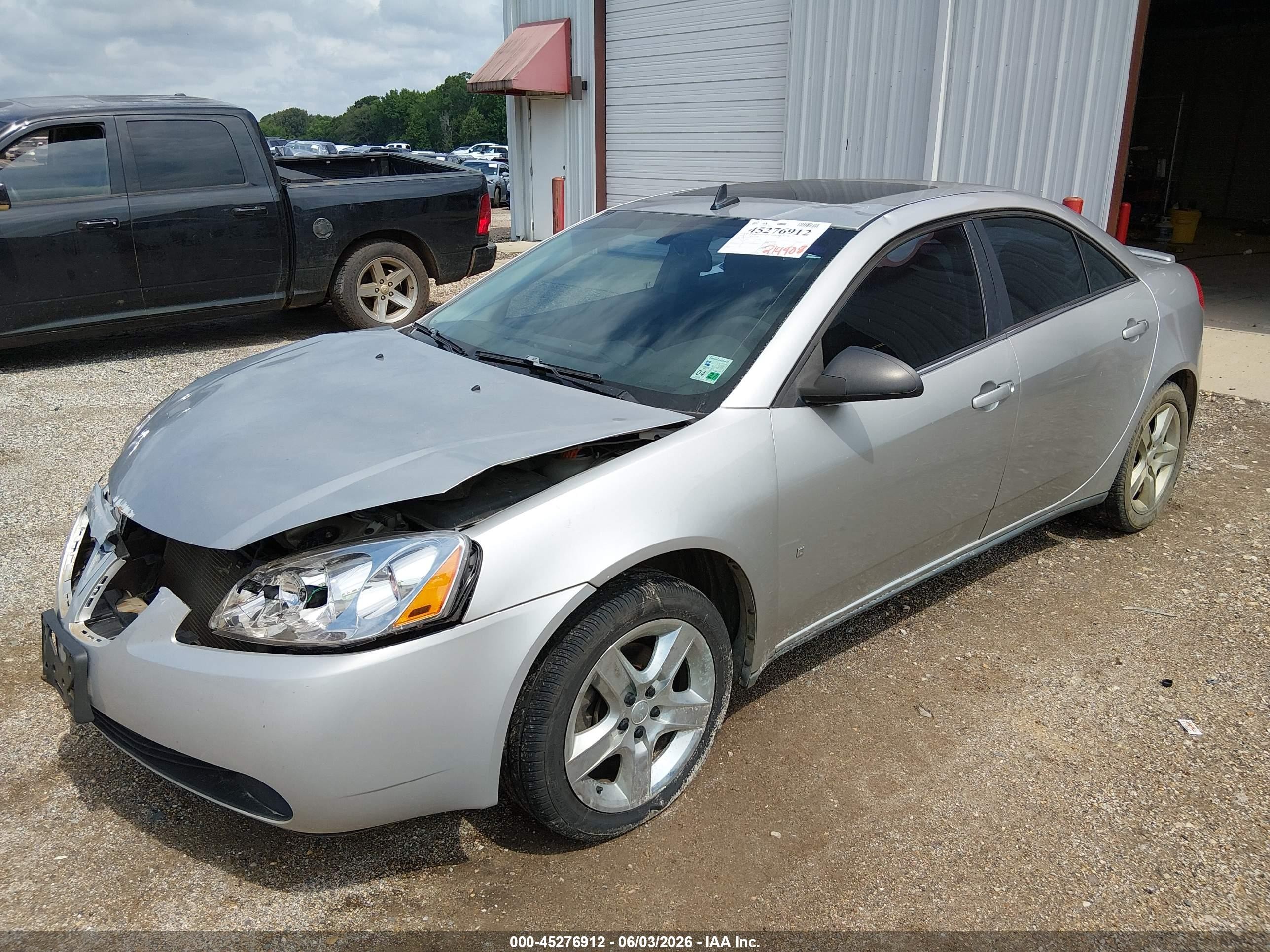 2008 Pontiac G6   Silver vin: 1G2ZG57B584137855
