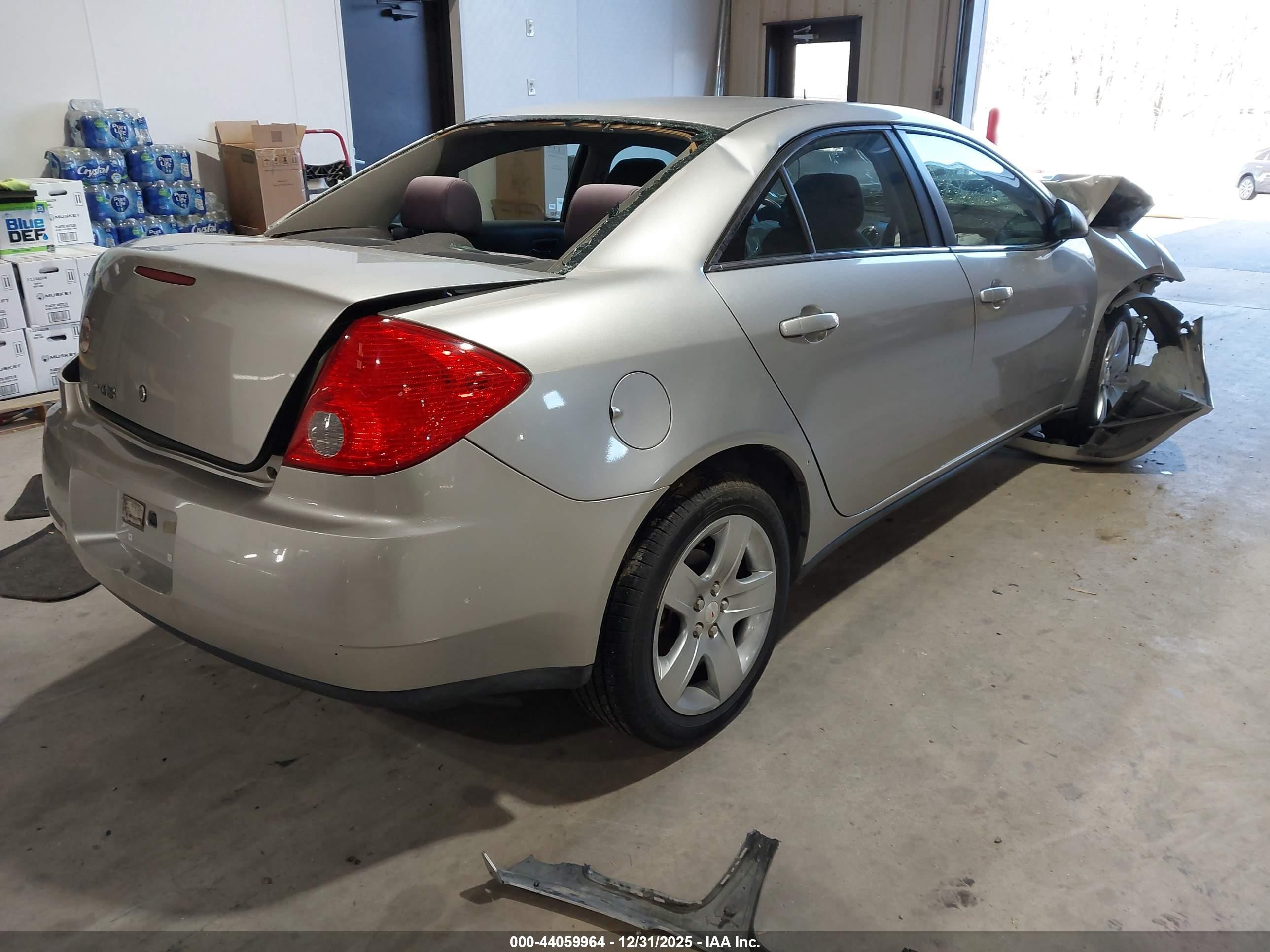 2008 Pontiac G6   Silver vin: 1G2ZG57B684197594