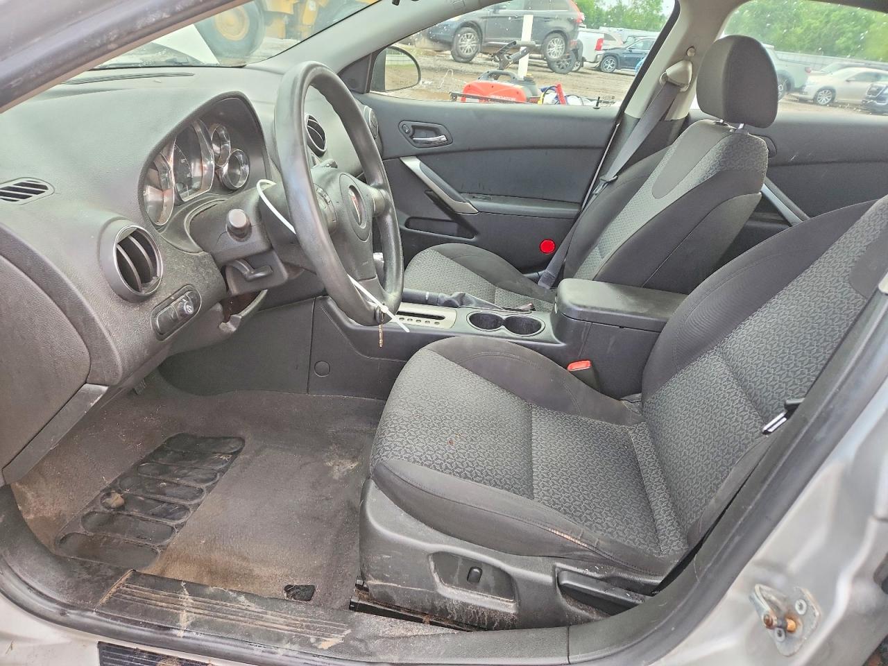 2008 Pontiac G6 Base Red vin: 1G2ZG57B784117445
