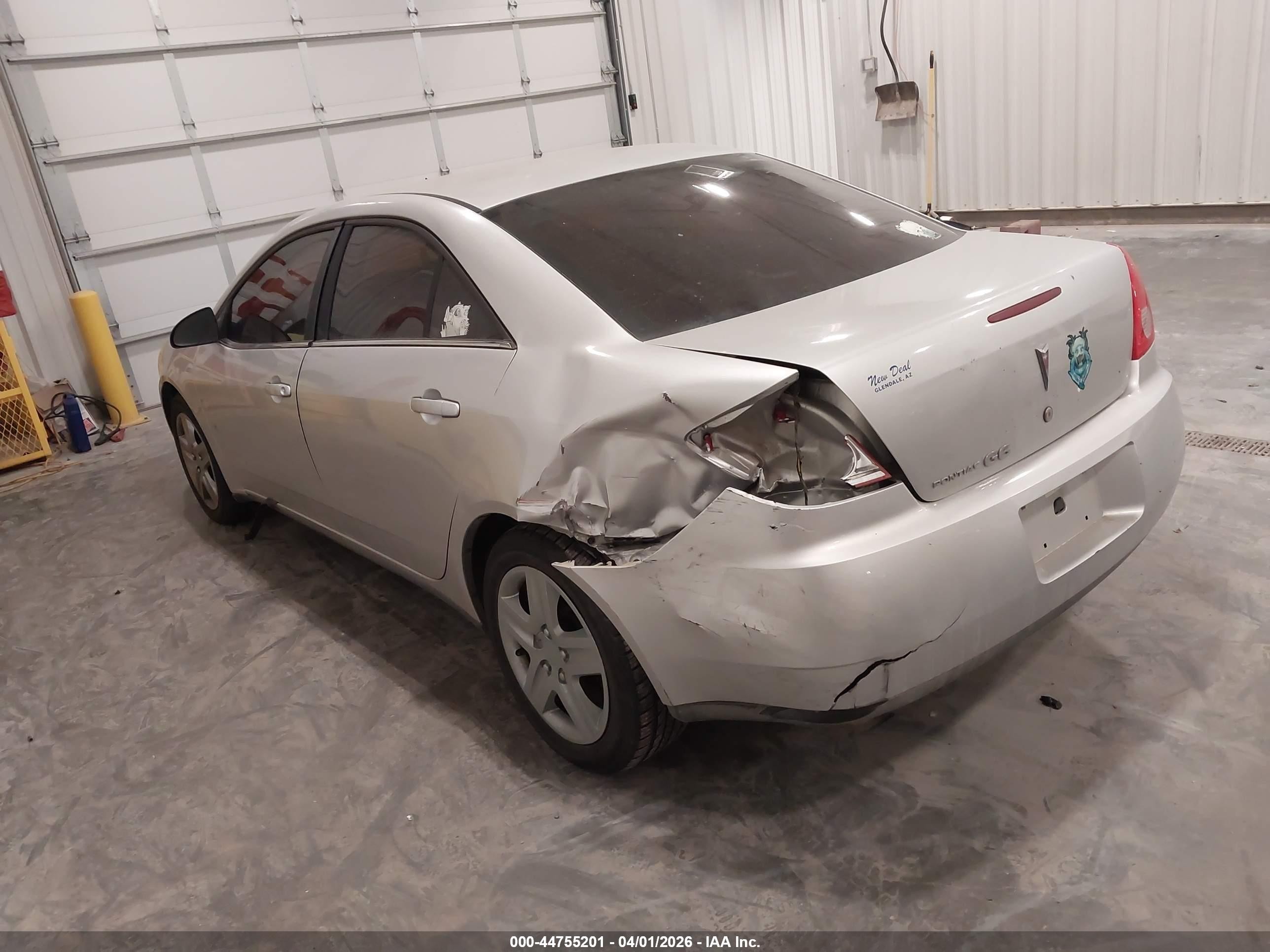 2009 Pontiac G6   Silver vin: 1G2ZG57B894212100