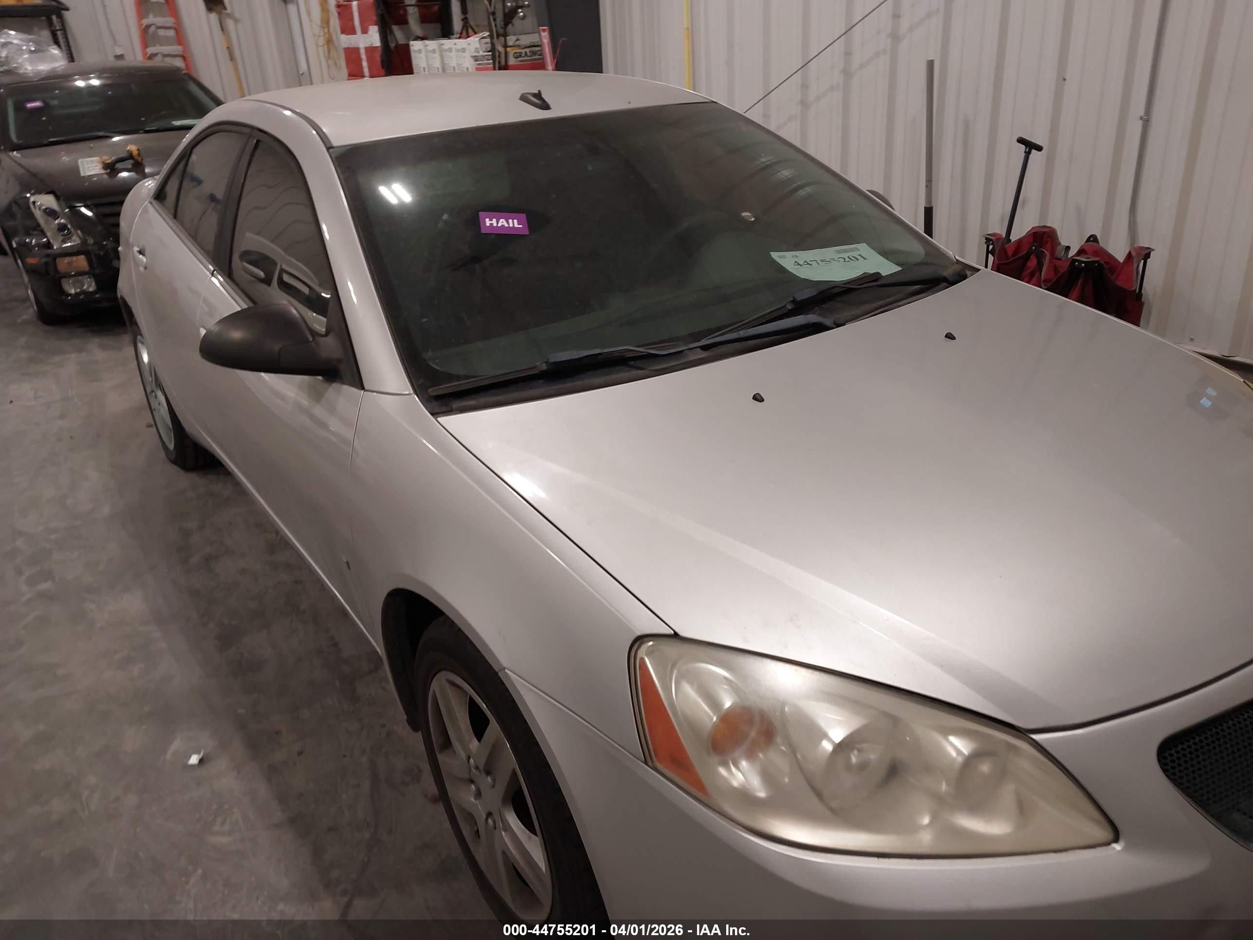 2009 Pontiac G6   Silver vin: 1G2ZG57B894212100