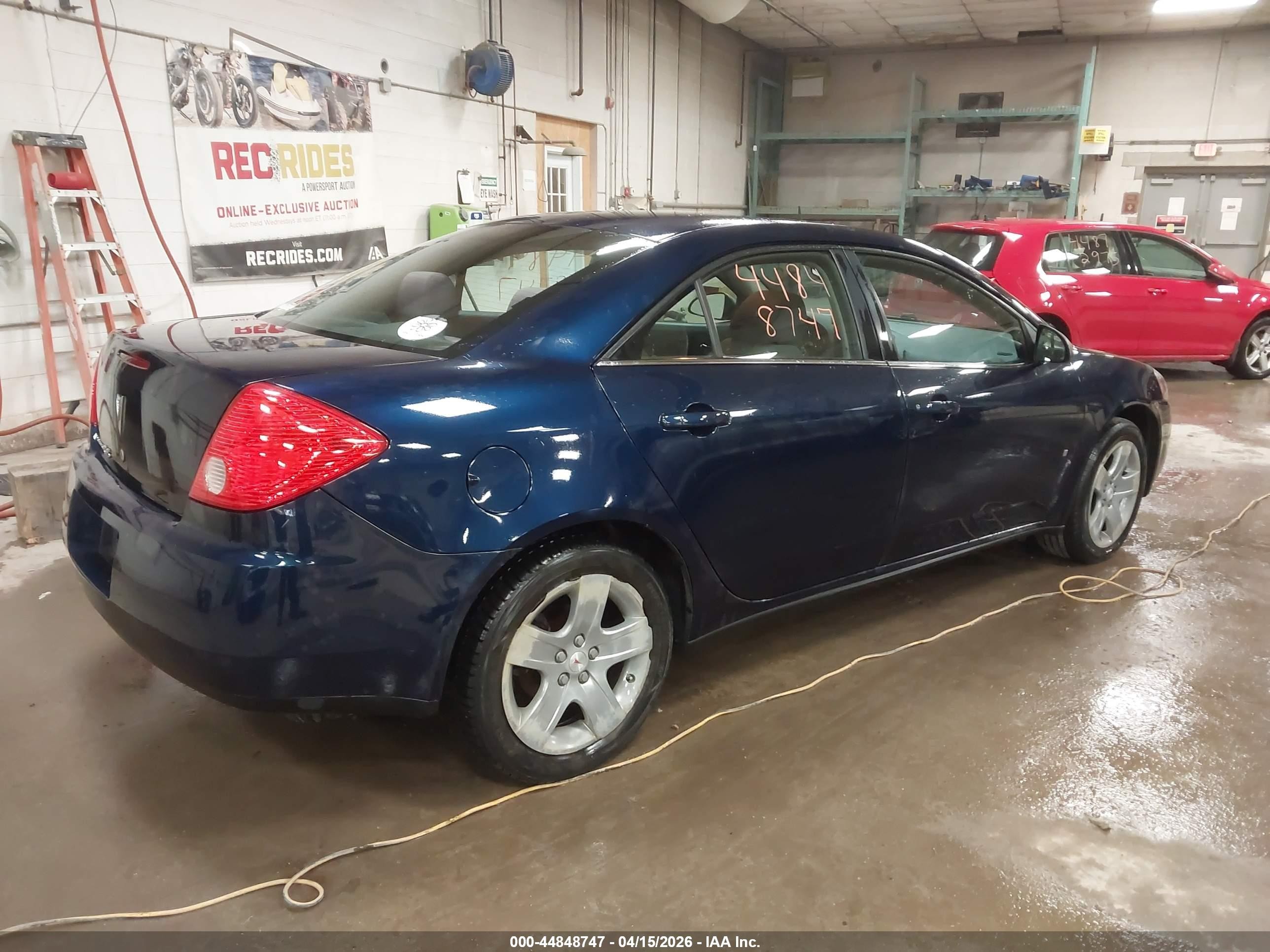 2008 Pontiac G6   Blue vin: 1G2ZG57B984145991