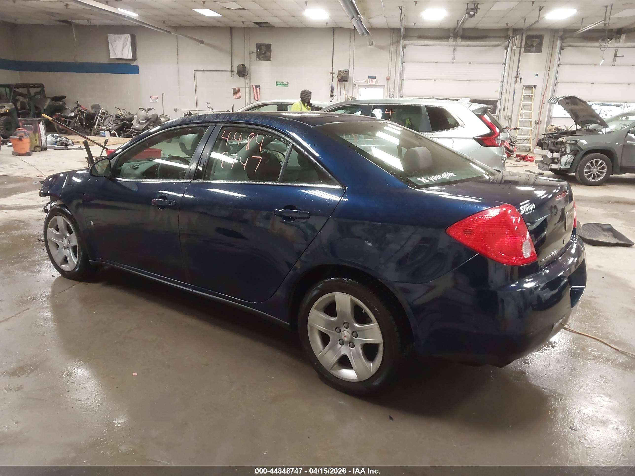 2008 Pontiac G6   Blue vin: 1G2ZG57B984145991