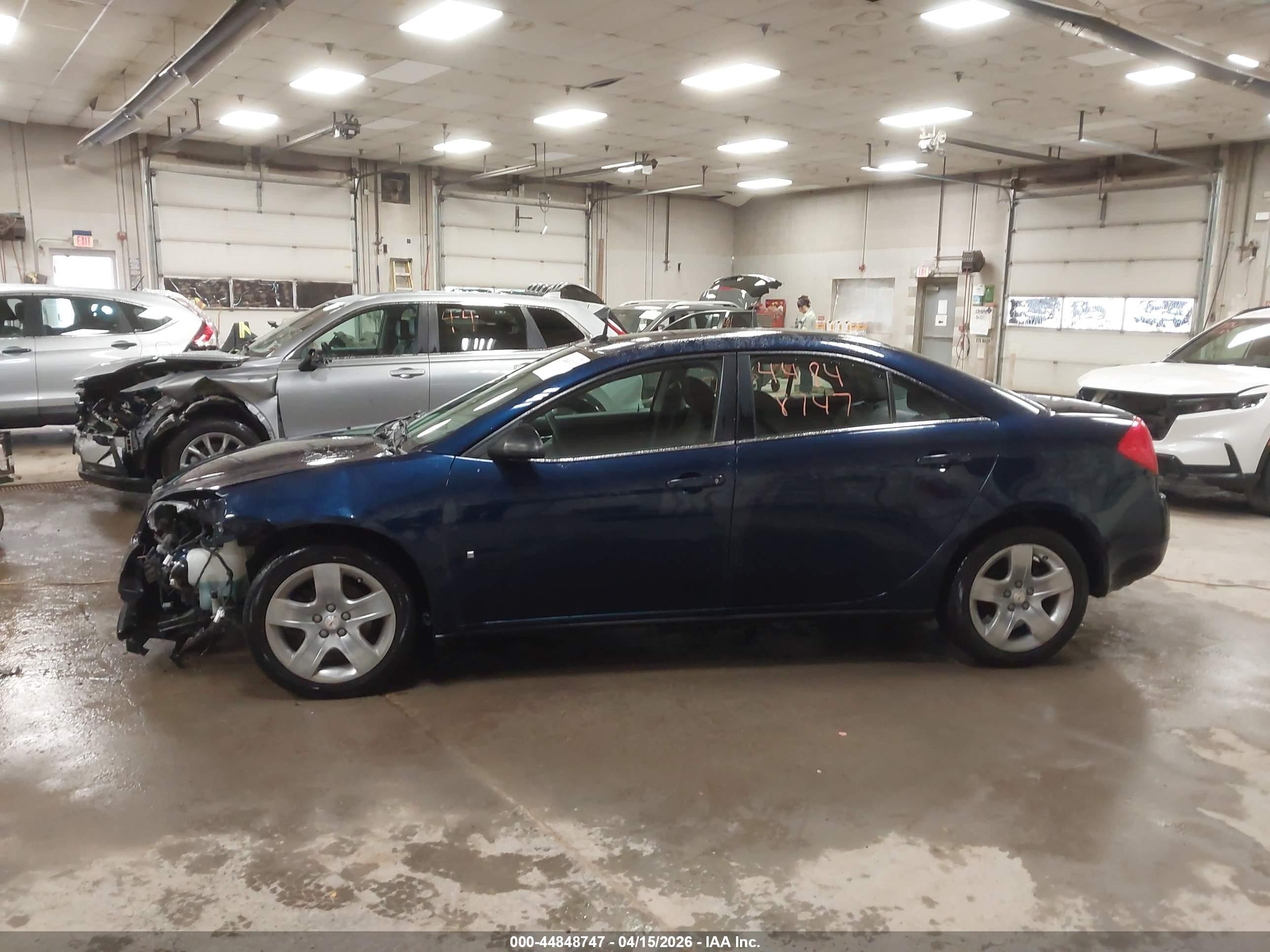 2008 Pontiac G6   Blue vin: 1G2ZG57B984145991