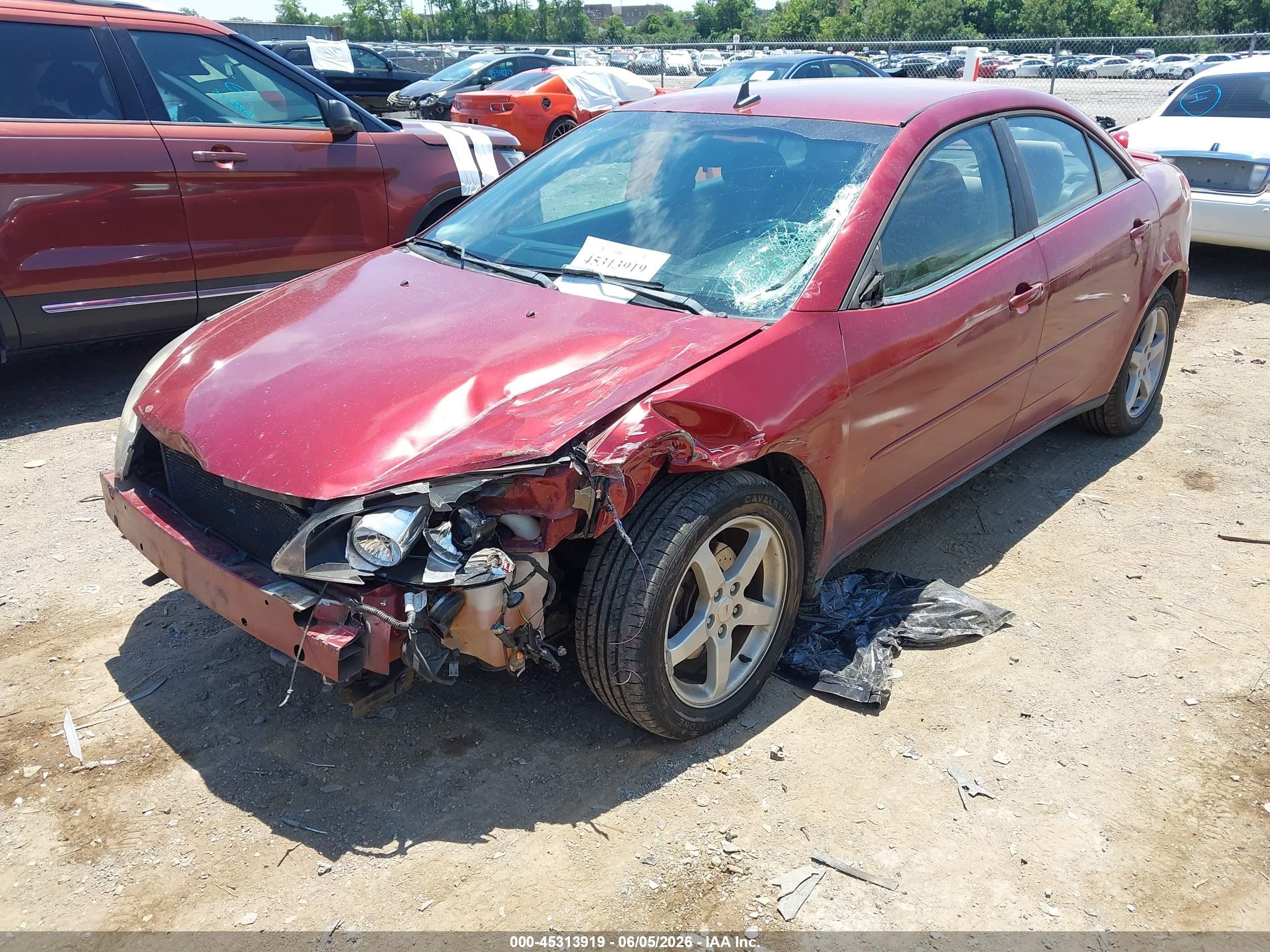 2008 Pontiac G6   Maroon vin: 1G2ZG57N084238165