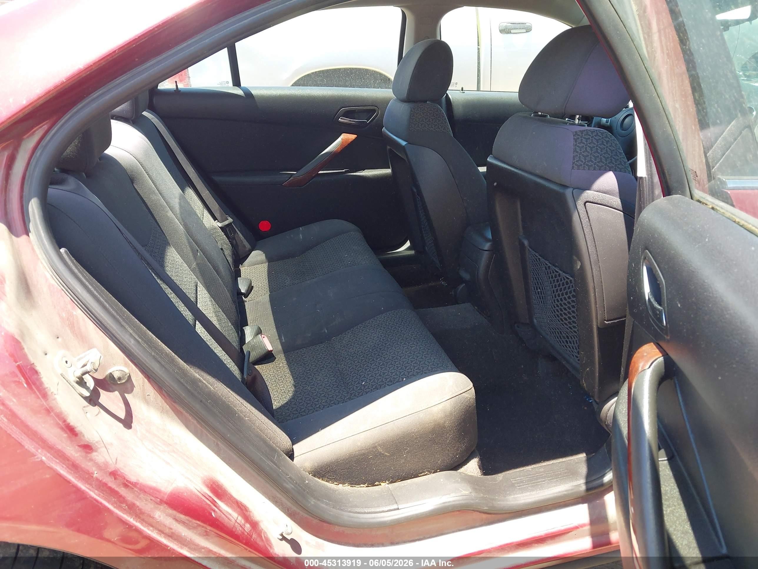 2008 Pontiac G6   Maroon vin: 1G2ZG57N084238165