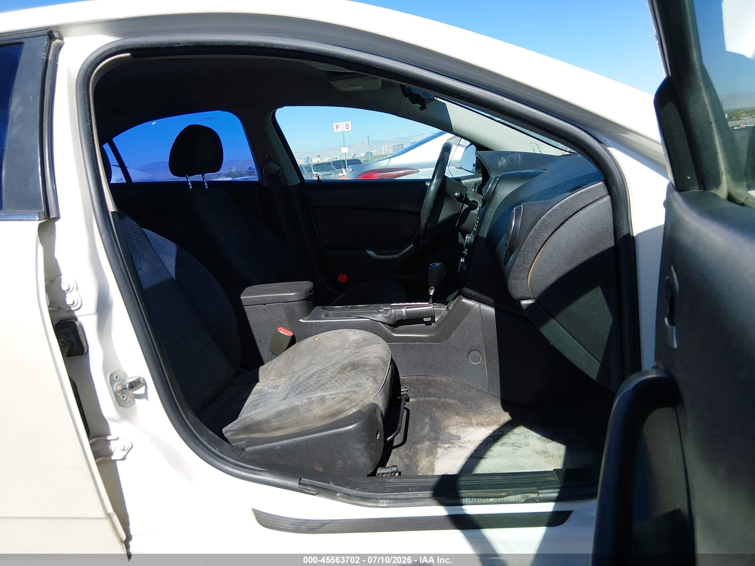 2008 Pontiac G6 White vin: 1G2ZG57N184156350