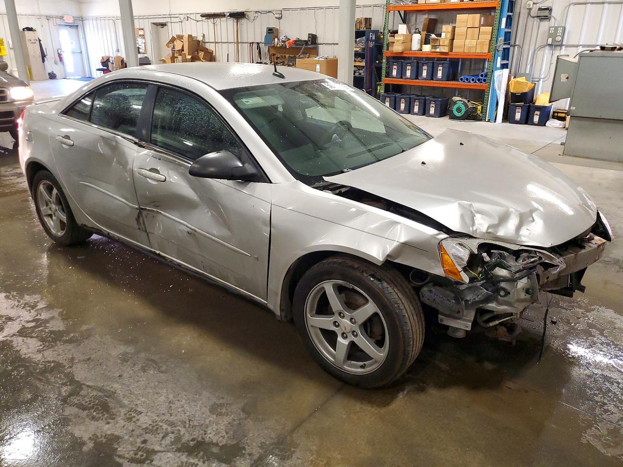 2008 Pontiac G6 Base Silver vin: 1G2ZG57N184158891