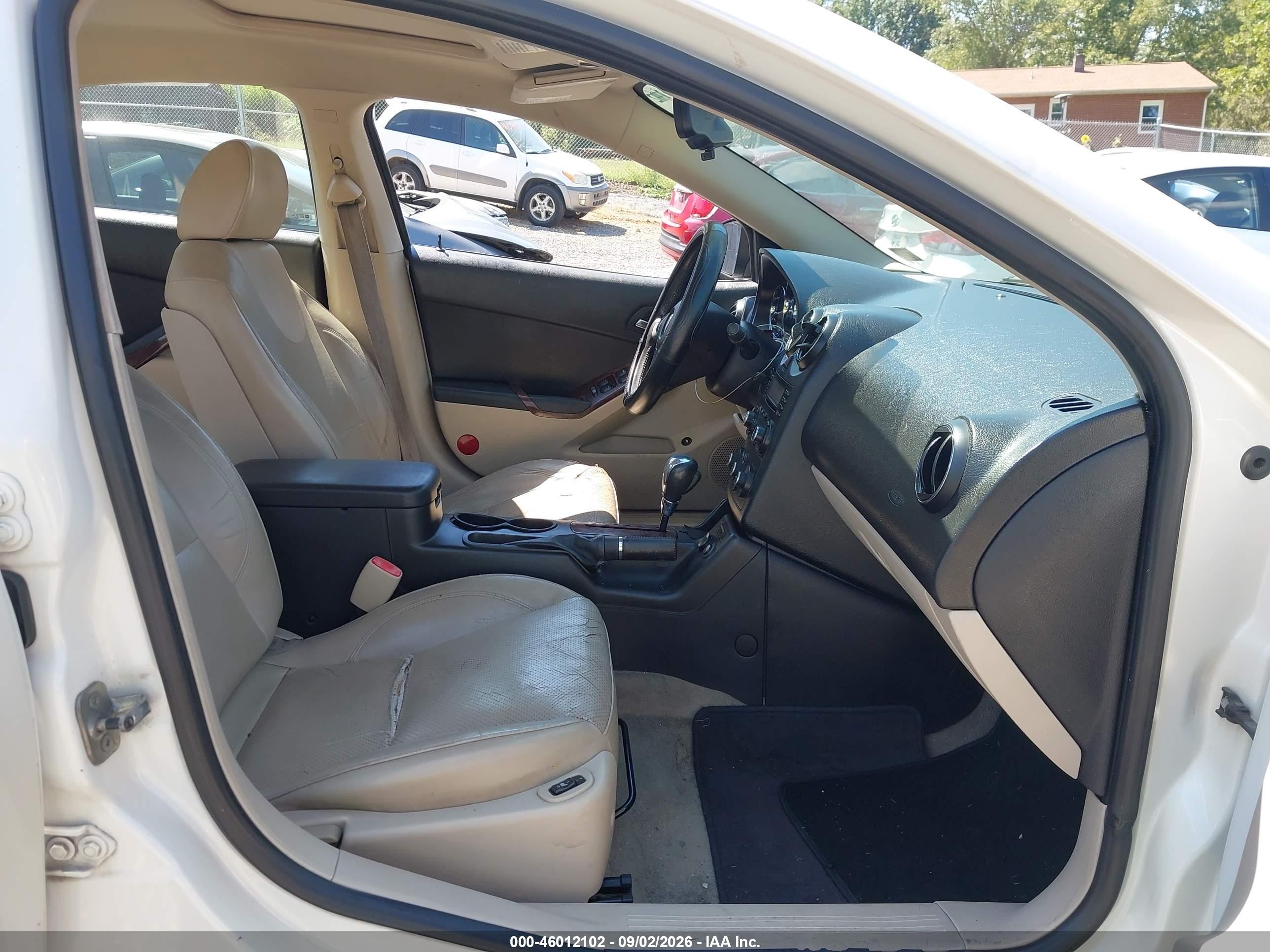 2008 Pontiac G6 White vin: 1G2ZG57N184195956