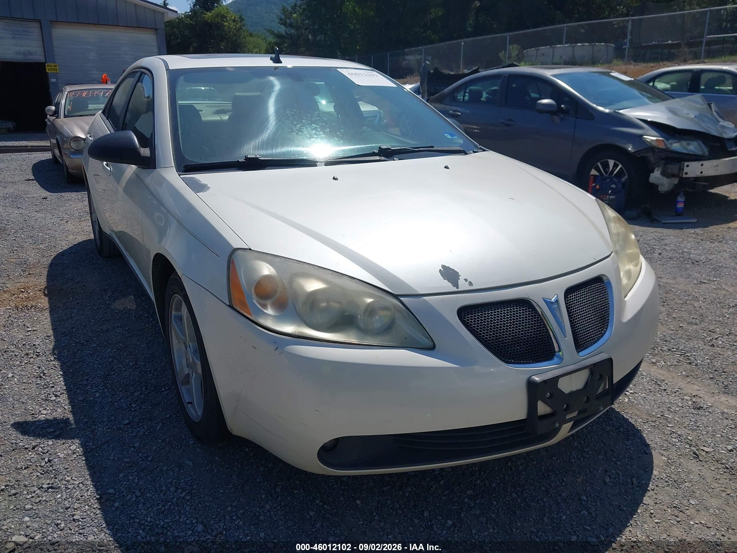 2008 Pontiac G6 White vin: 1G2ZG57N184195956