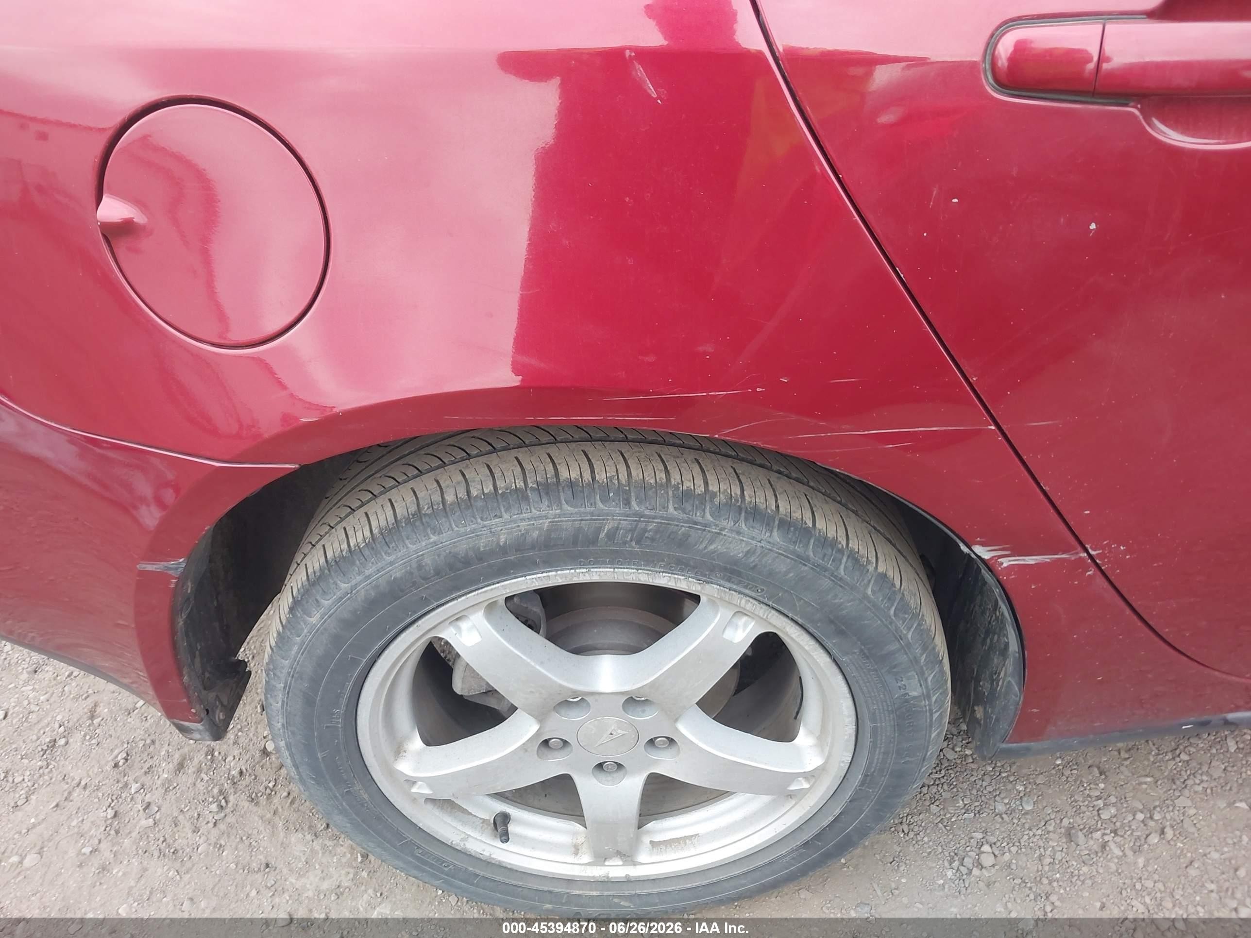 2009 Pontiac G6   Red vin: 1G2ZG57N294220607