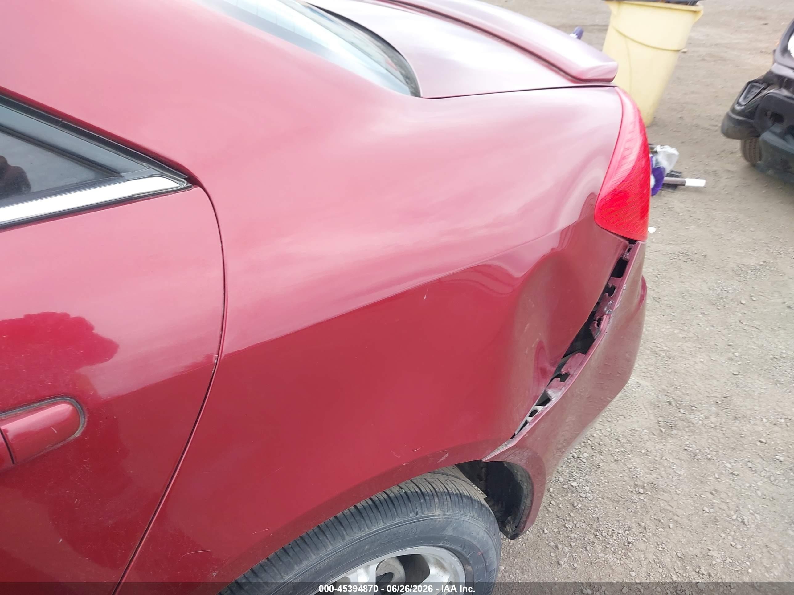 2009 Pontiac G6   Red vin: 1G2ZG57N294220607