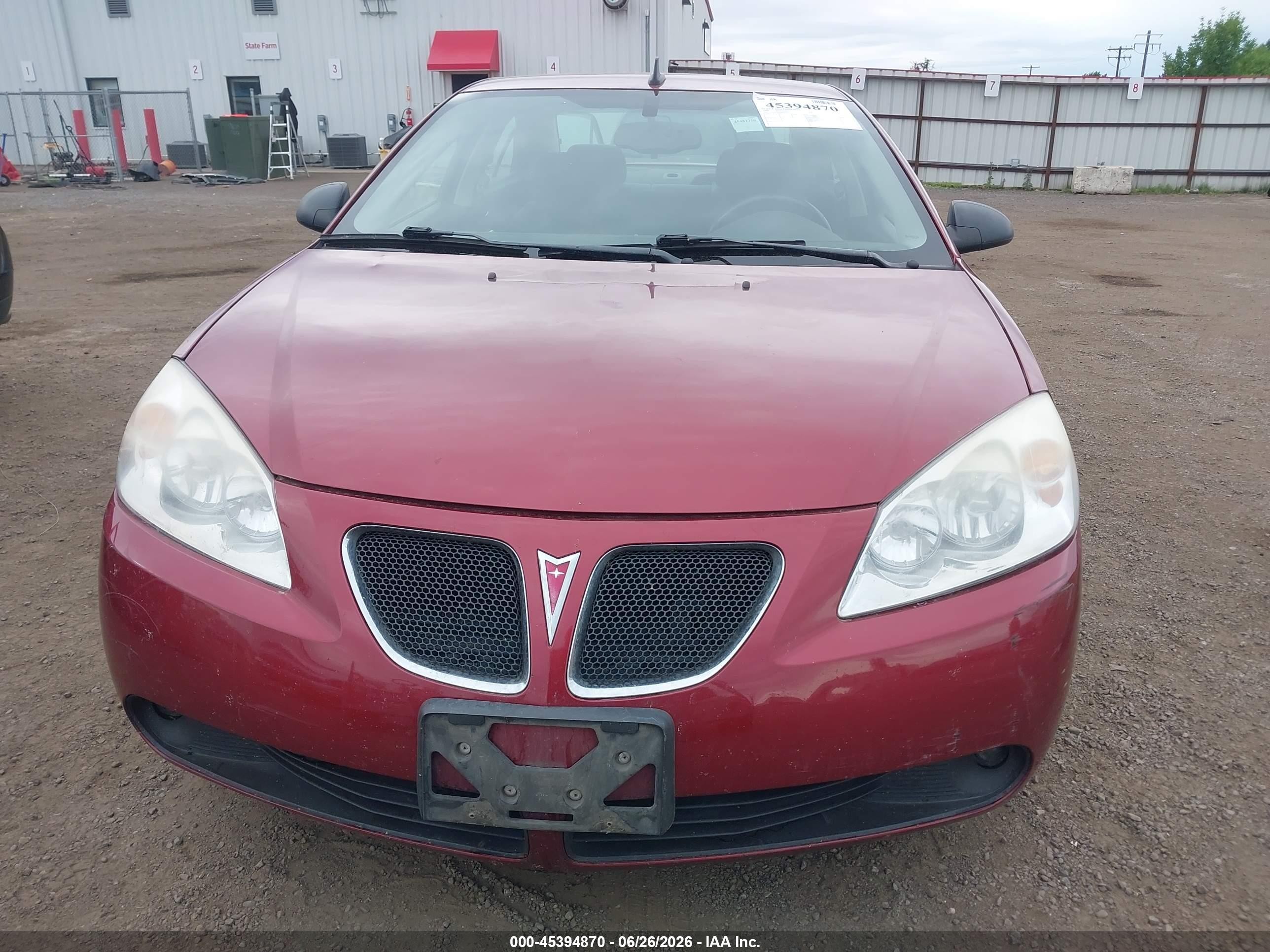 2009 Pontiac G6   Red vin: 1G2ZG57N294220607