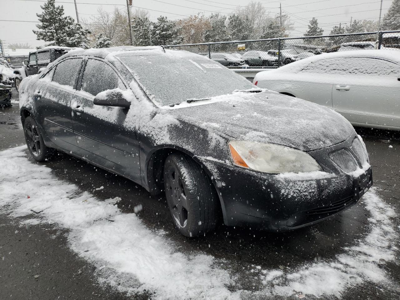 2008 Pontiac G6 Base Black vin: 1G2ZG57N384113015