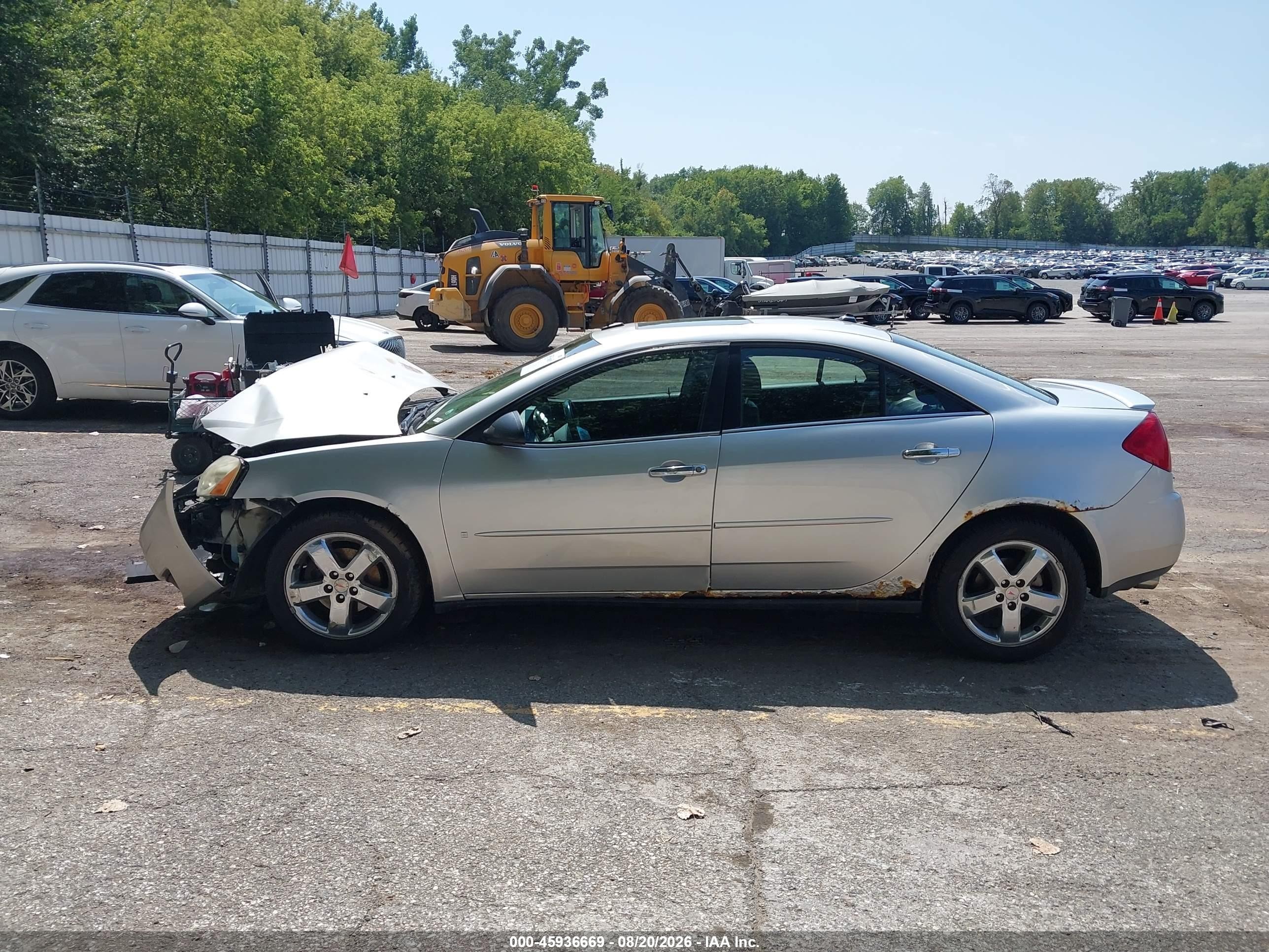 2009 Pontiac G6 Silver vin: 1G2ZG57N494130780