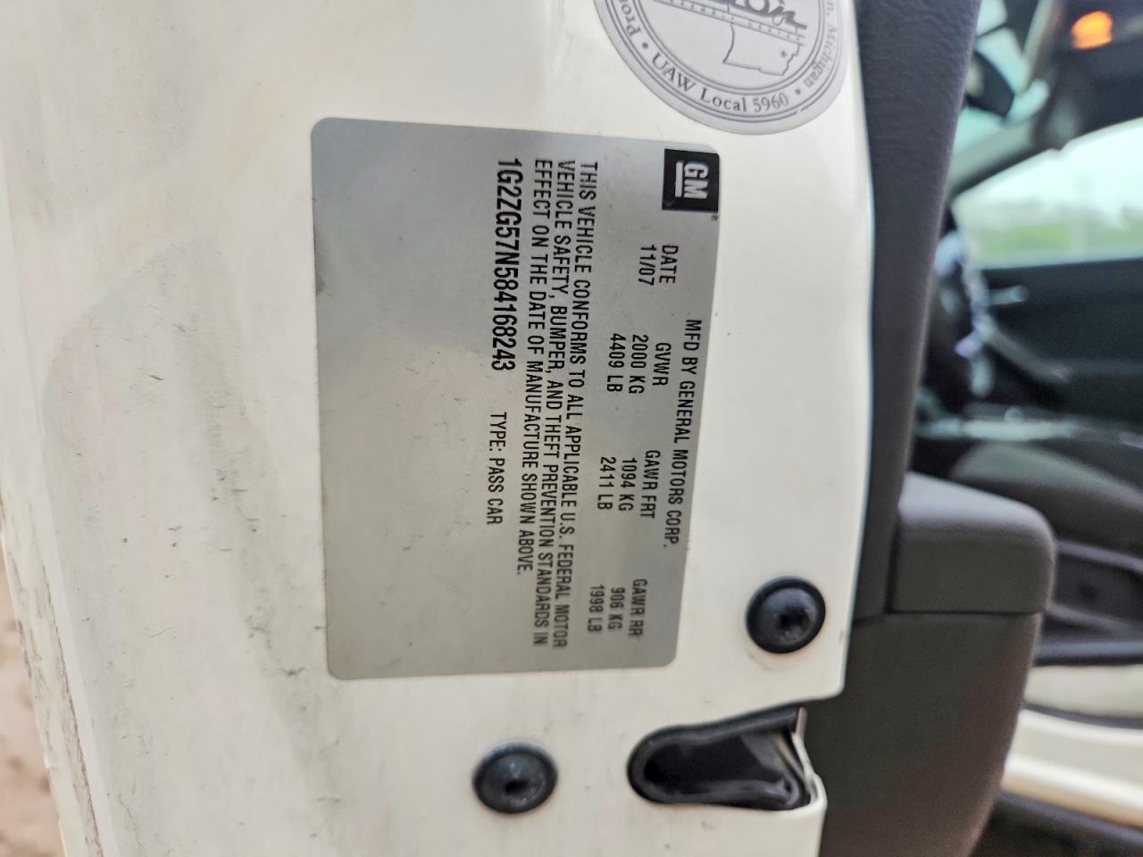 2008 Pontiac G6 Base White vin: 1G2ZG57N584168243