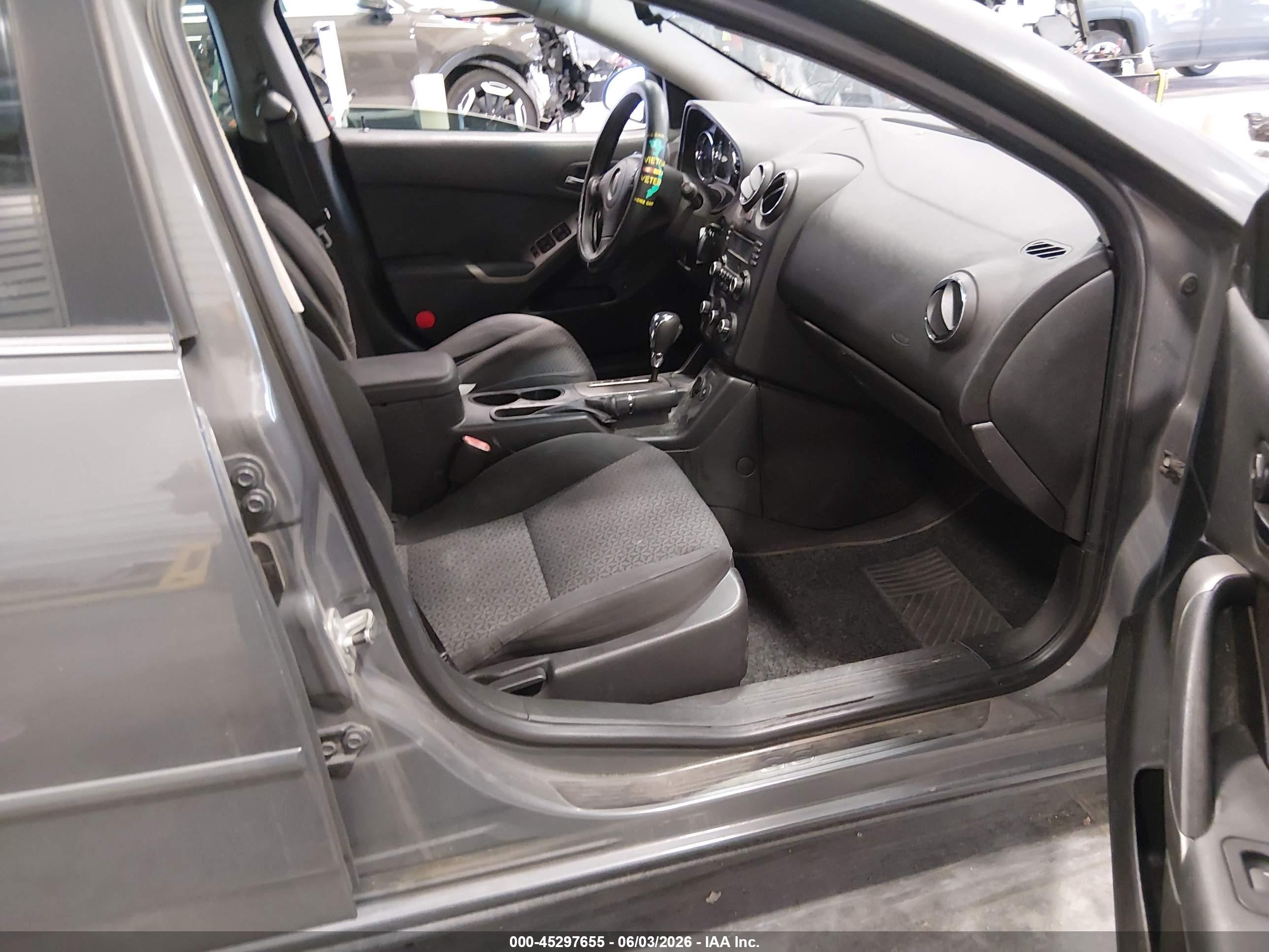 2008 Pontiac G6   Gray vin: 1G2ZG57N584195877