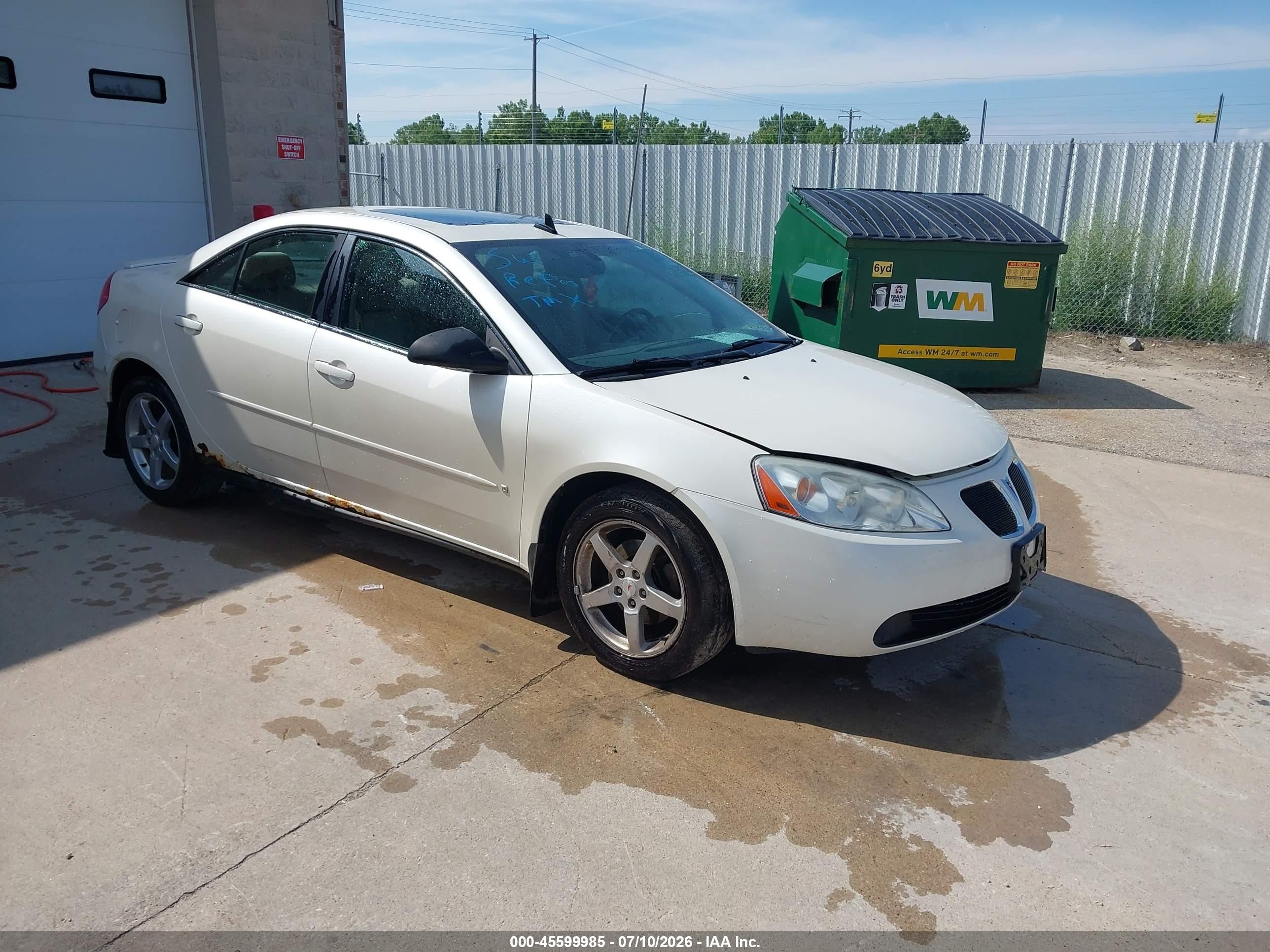 2009 Pontiac G6   White vin: 1G2ZG57N694150223