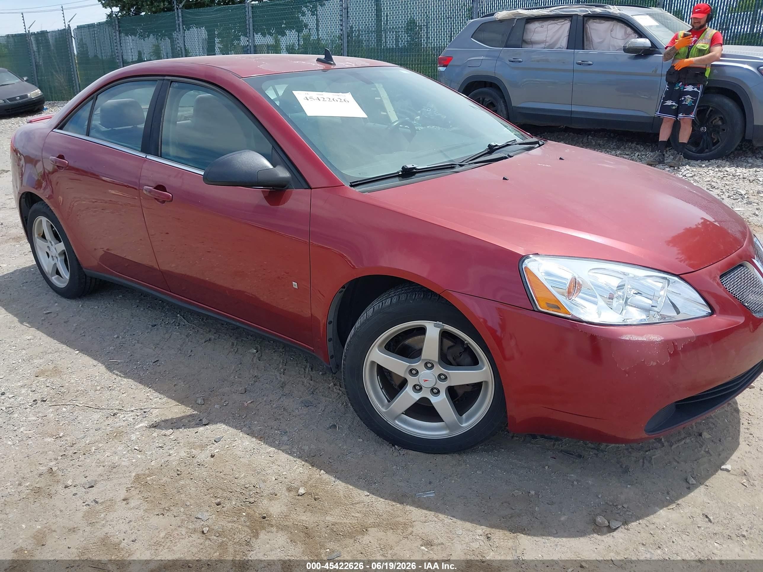 2008 Pontiac G6   Burgundy vin: 1G2ZG57N884131557