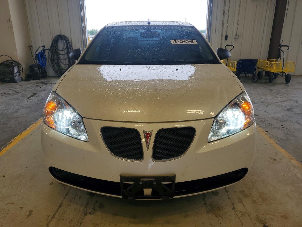 2009 Pontiac G6 White vin: 1G2ZG57NX94112087