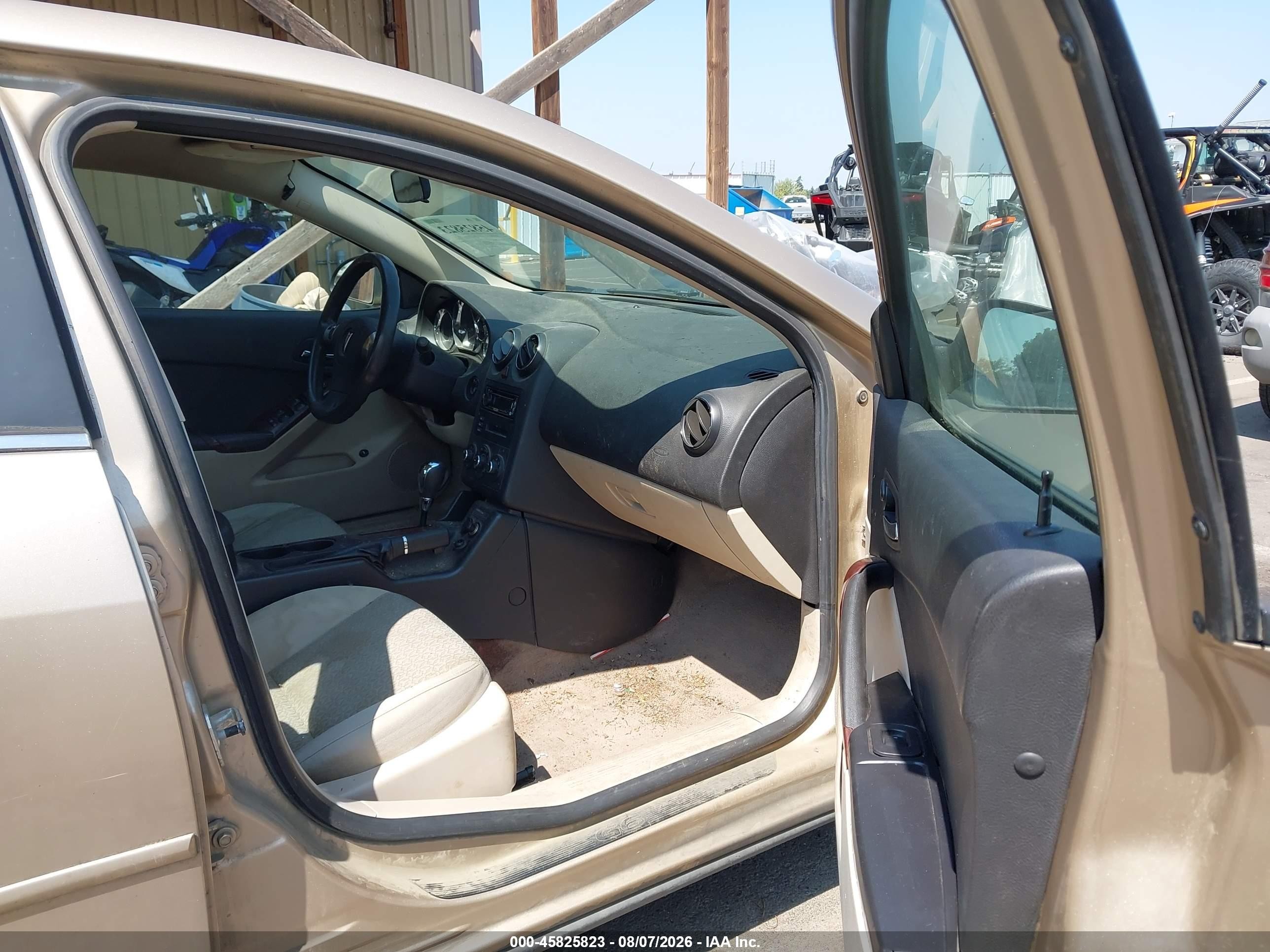 2007 Pontiac G6   Gold vin: 1G2ZG58B274118435
