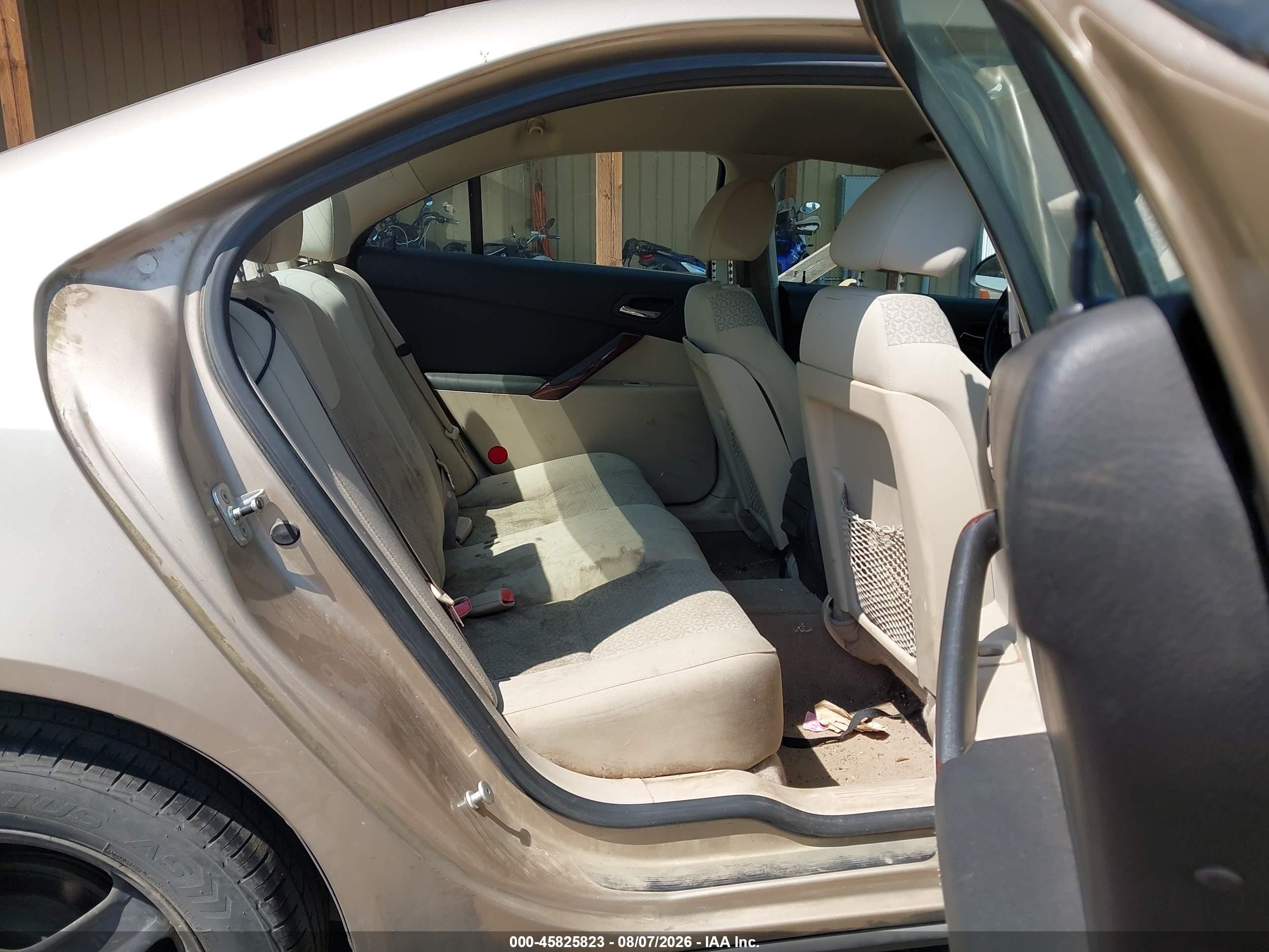 2007 Pontiac G6   Gold vin: 1G2ZG58B274118435