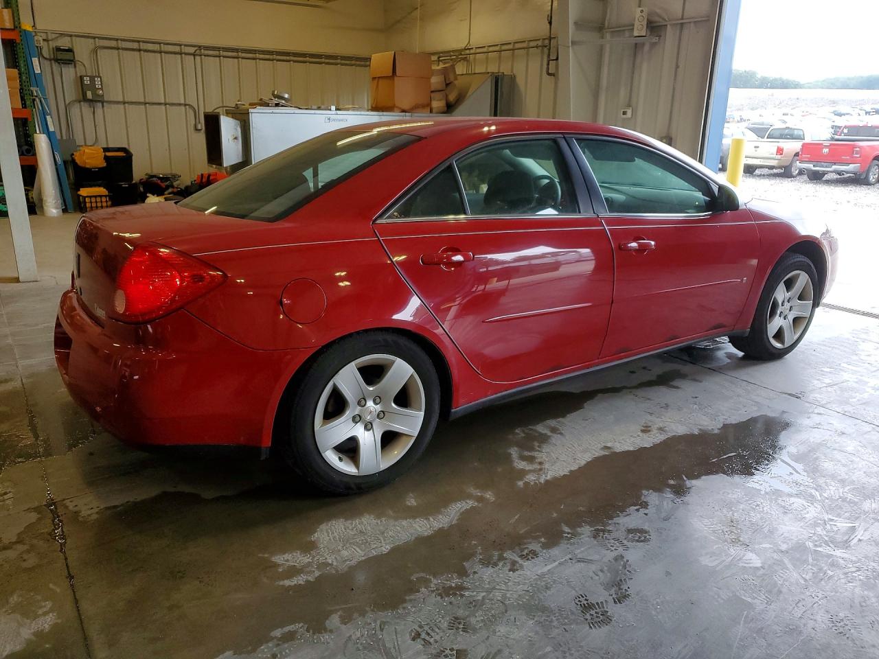 2007 Pontiac G6 Base Red vin: 1G2ZG58B474121711