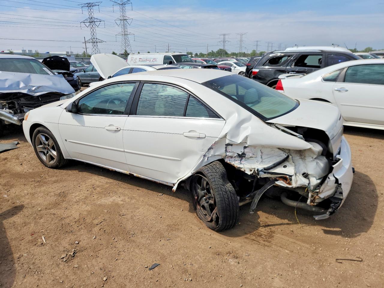 2007 Pontiac G6 Base Белый vin: 1G2ZG58B574126061