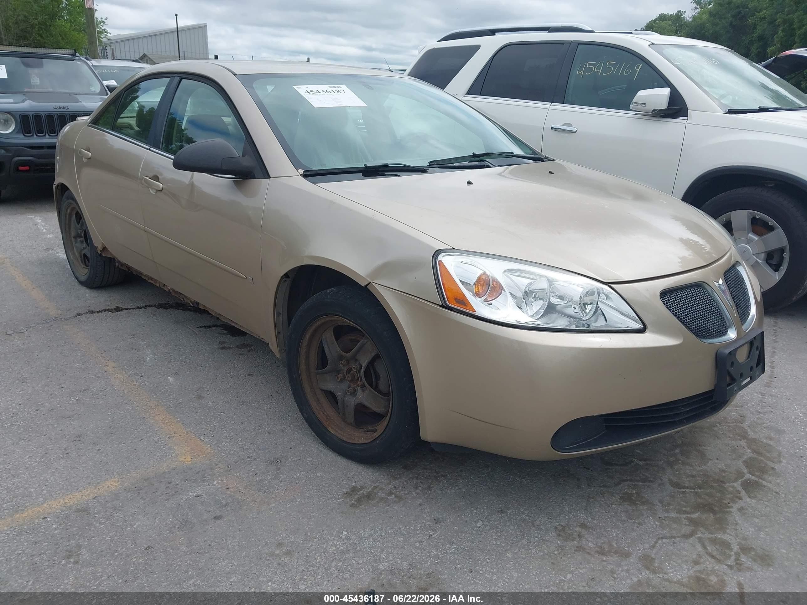 2007 Pontiac G6   Brown vin: 1G2ZG58B774196208