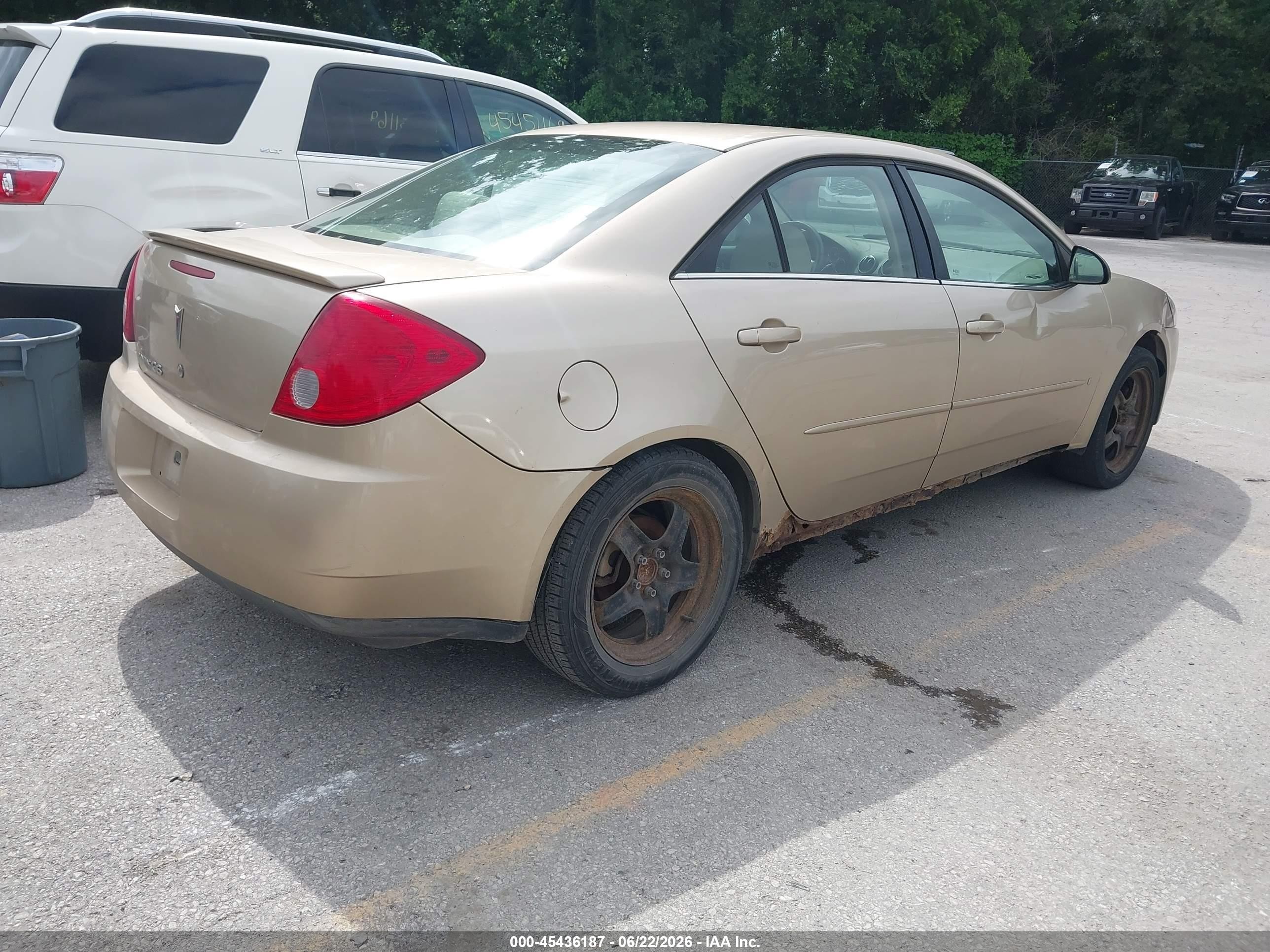 2007 Pontiac G6   Коричневый vin: 1G2ZG58B774196208