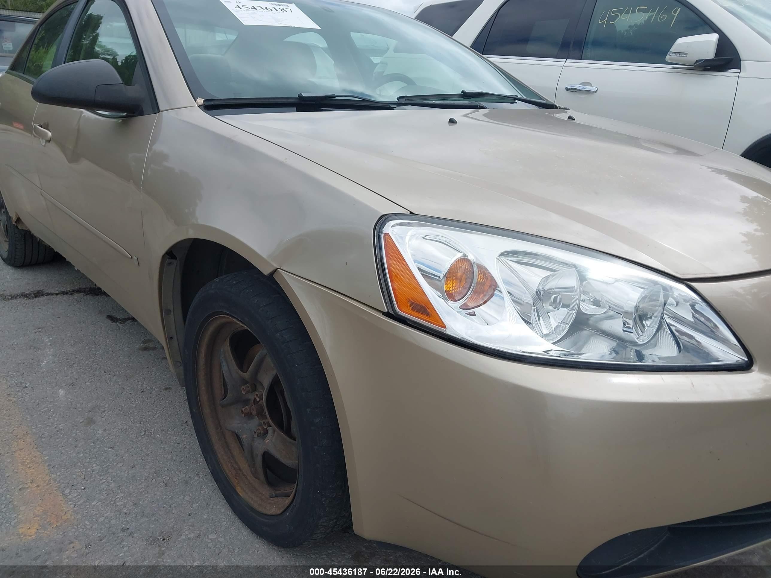 2007 Pontiac G6   Коричневый vin: 1G2ZG58B774196208