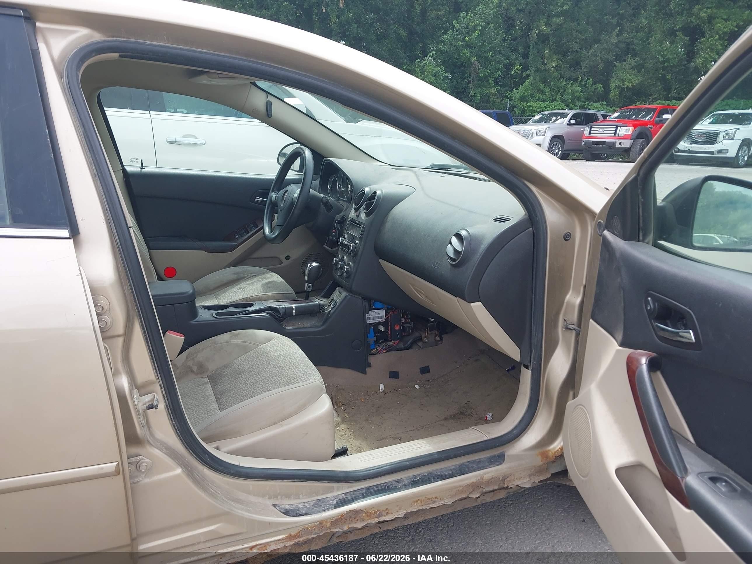 2007 Pontiac G6   Коричневый vin: 1G2ZG58B774196208