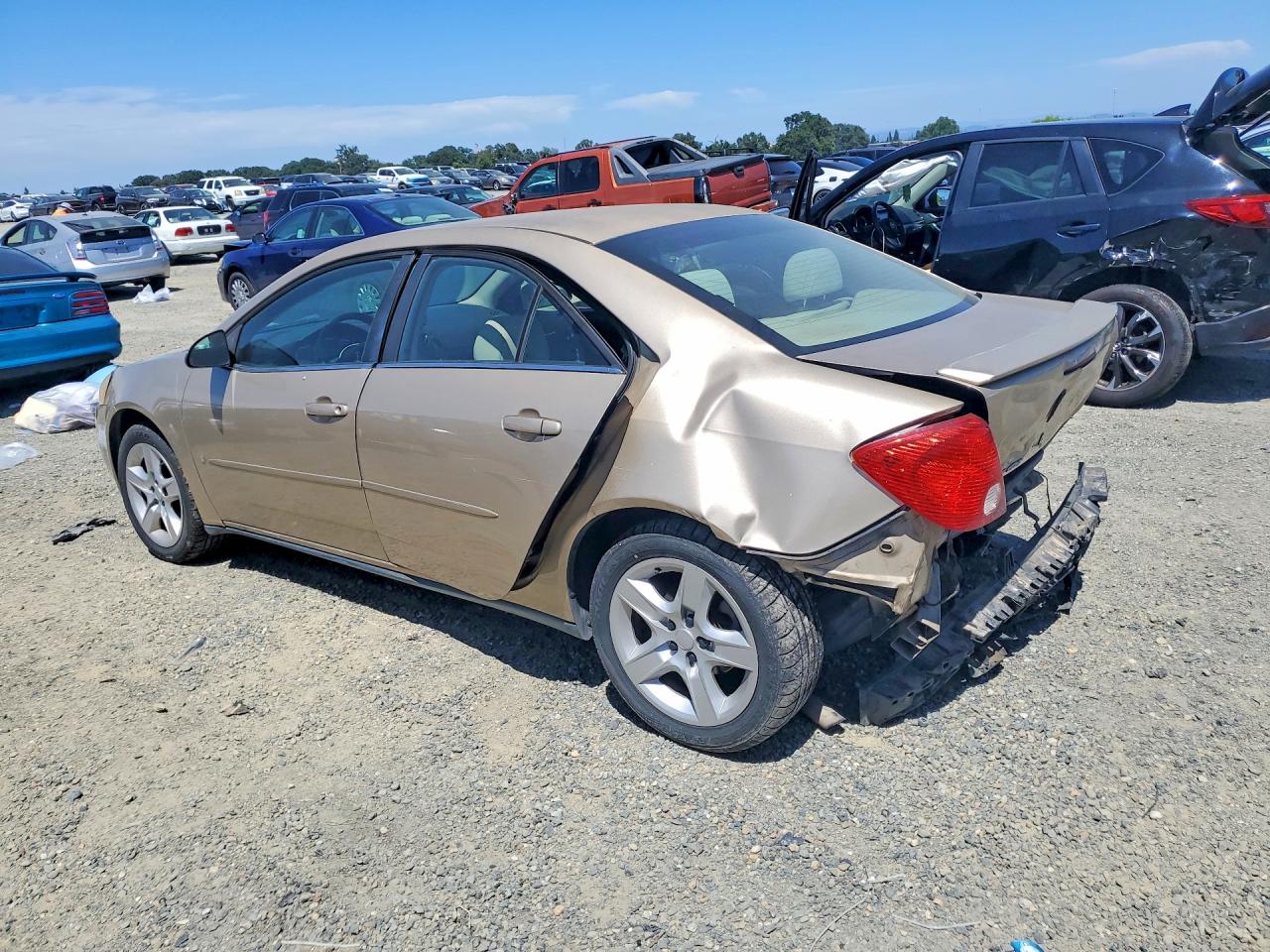 2007 Pontiac G6 Base Желто-коричневый vin: 1G2ZG58B774199514