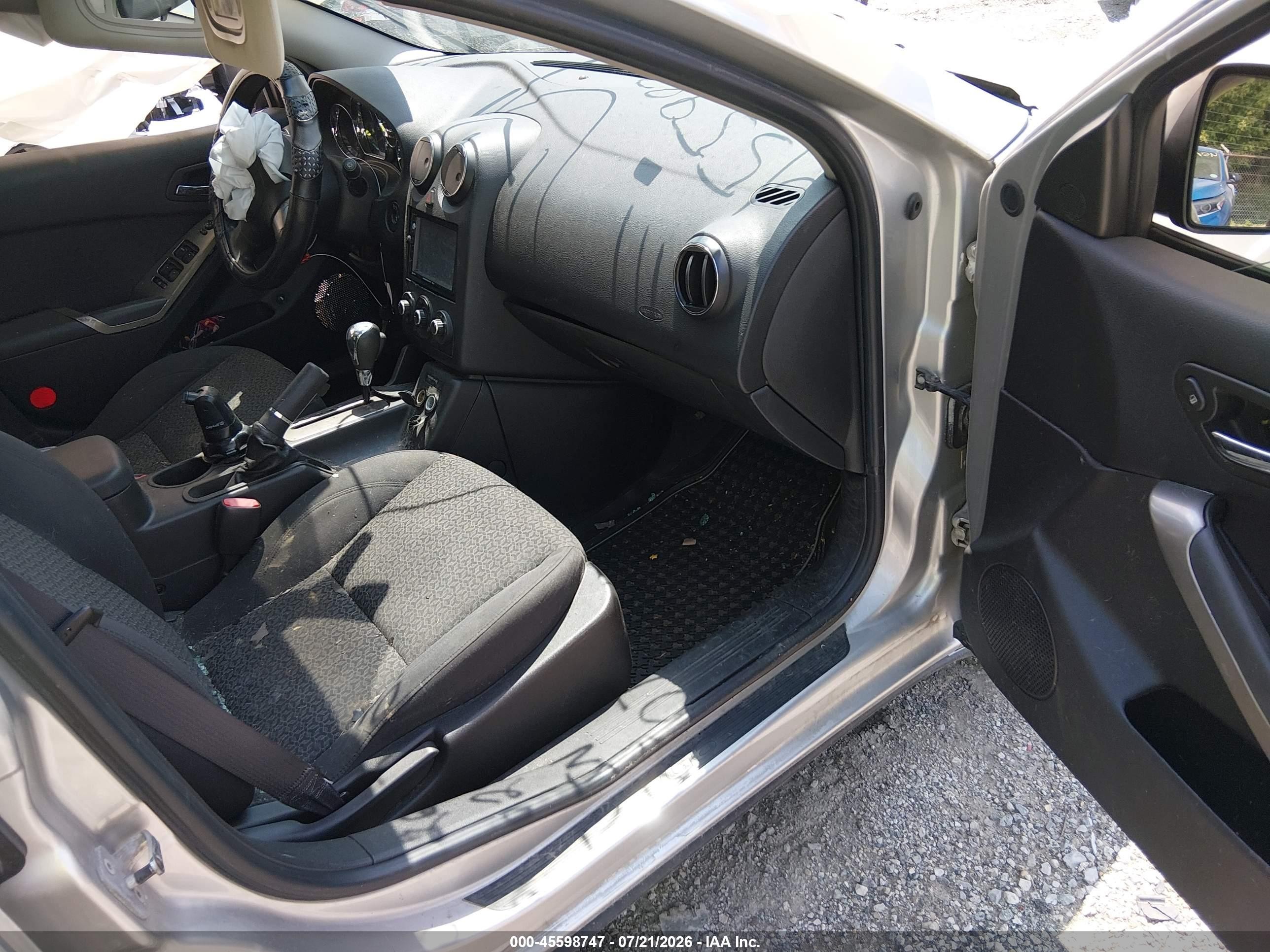 2007 Pontiac G6   Silver vin: 1G2ZG58N074180717