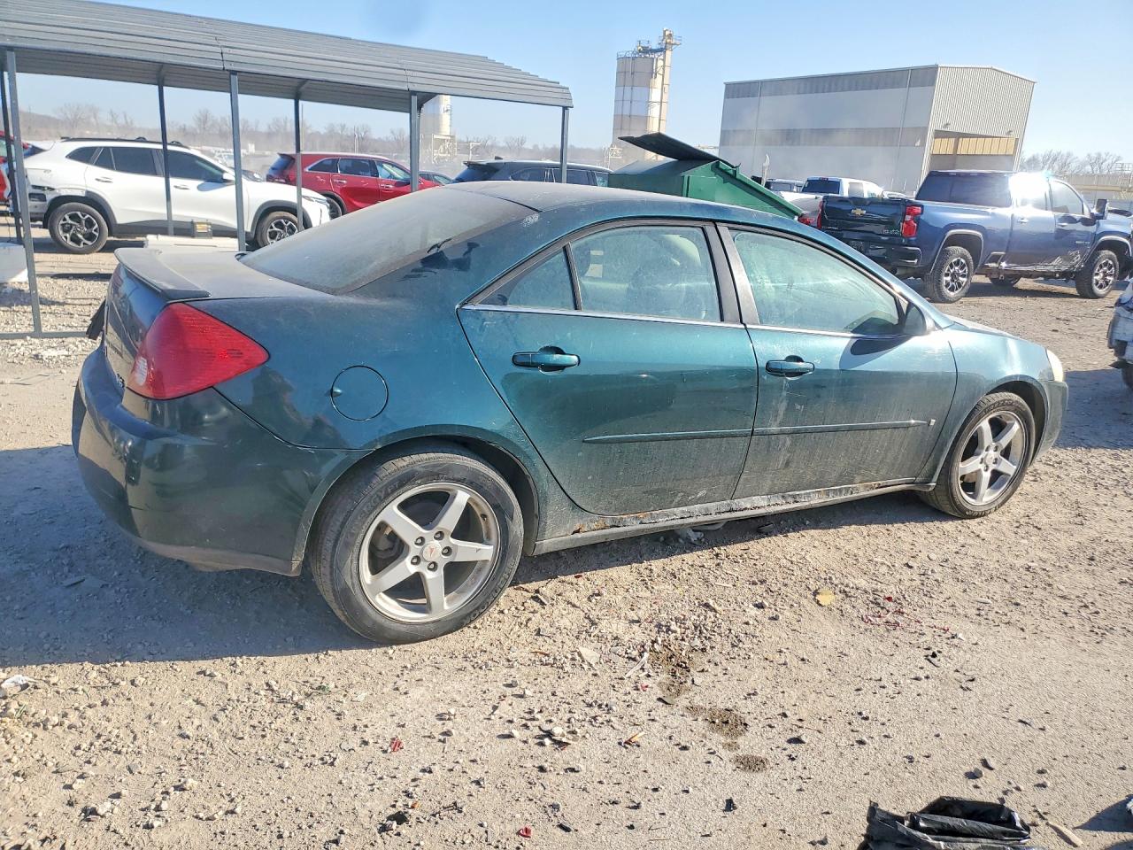 2007 Pontiac G6 Base Green vin: 1G2ZG58N374154015