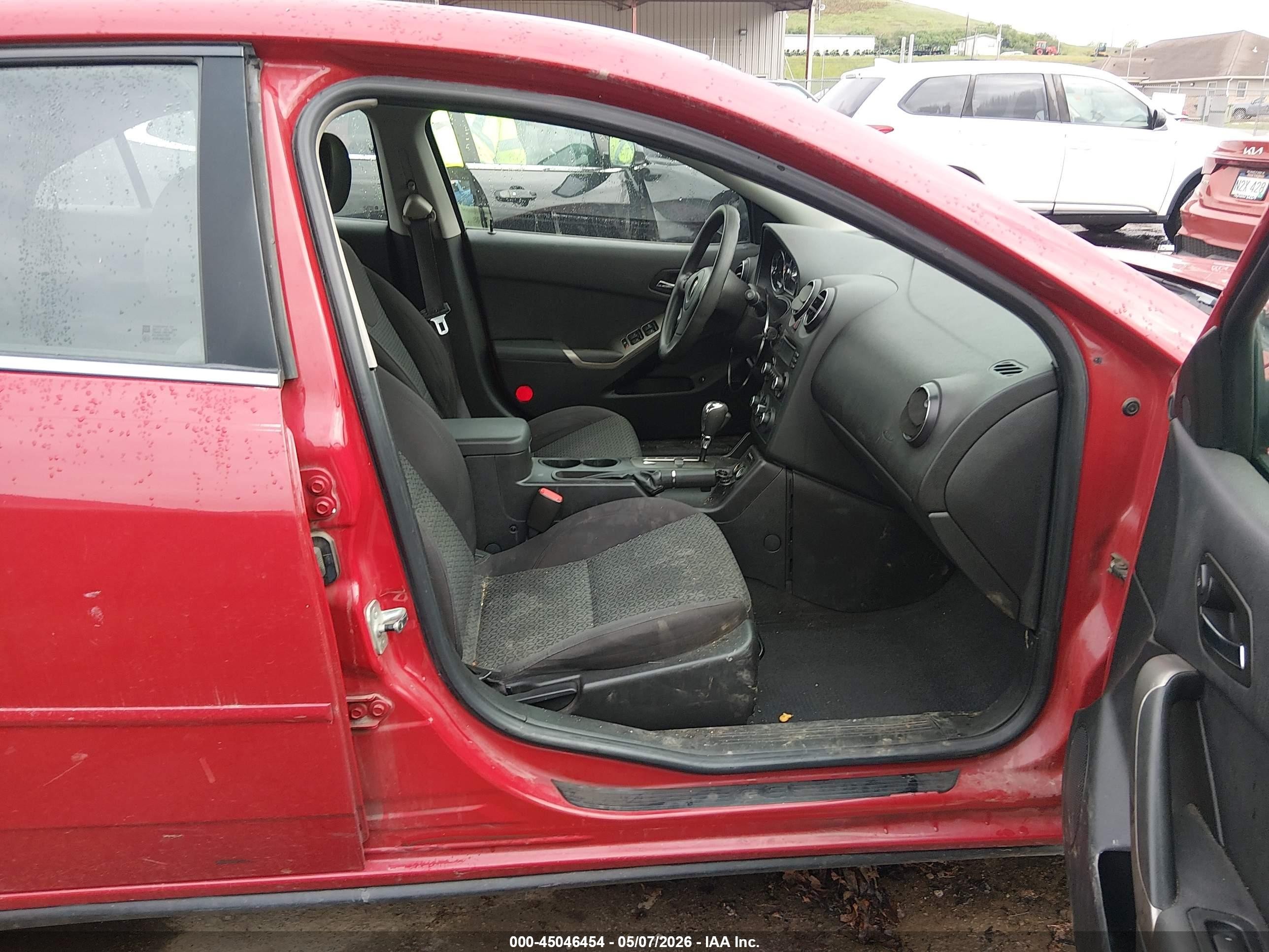 2007 Pontiac G6   Red vin: 1G2ZG58N374225164